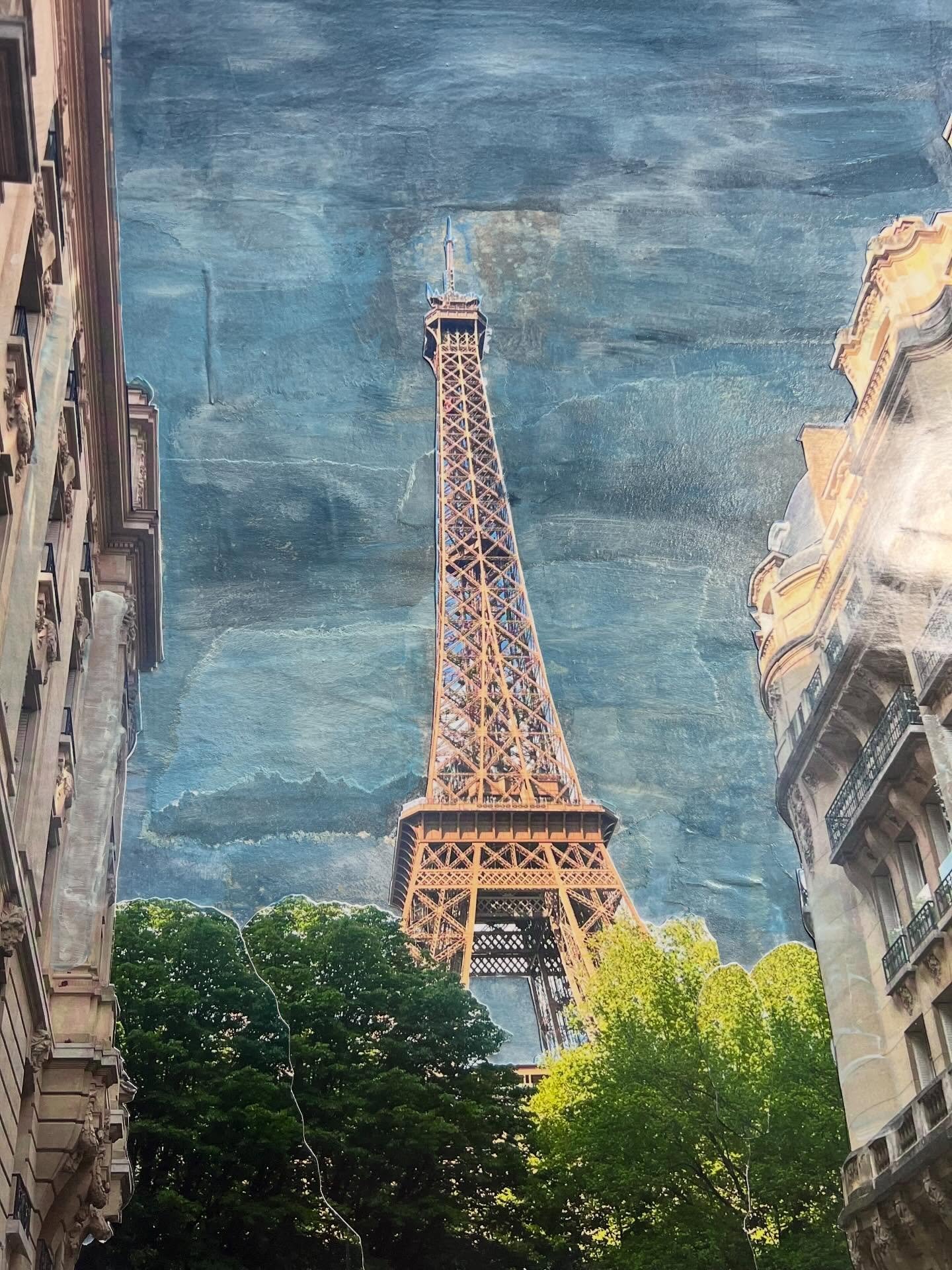 Last week I delivered &ldquo;A Chance Encounter&rdquo; to Centennial Art Center as part of the 45 artist Nashville Collage Collective show opening next Friday, March 20th.  Come out and see all the amazing art and chat with the artists. It&rsquo;s go