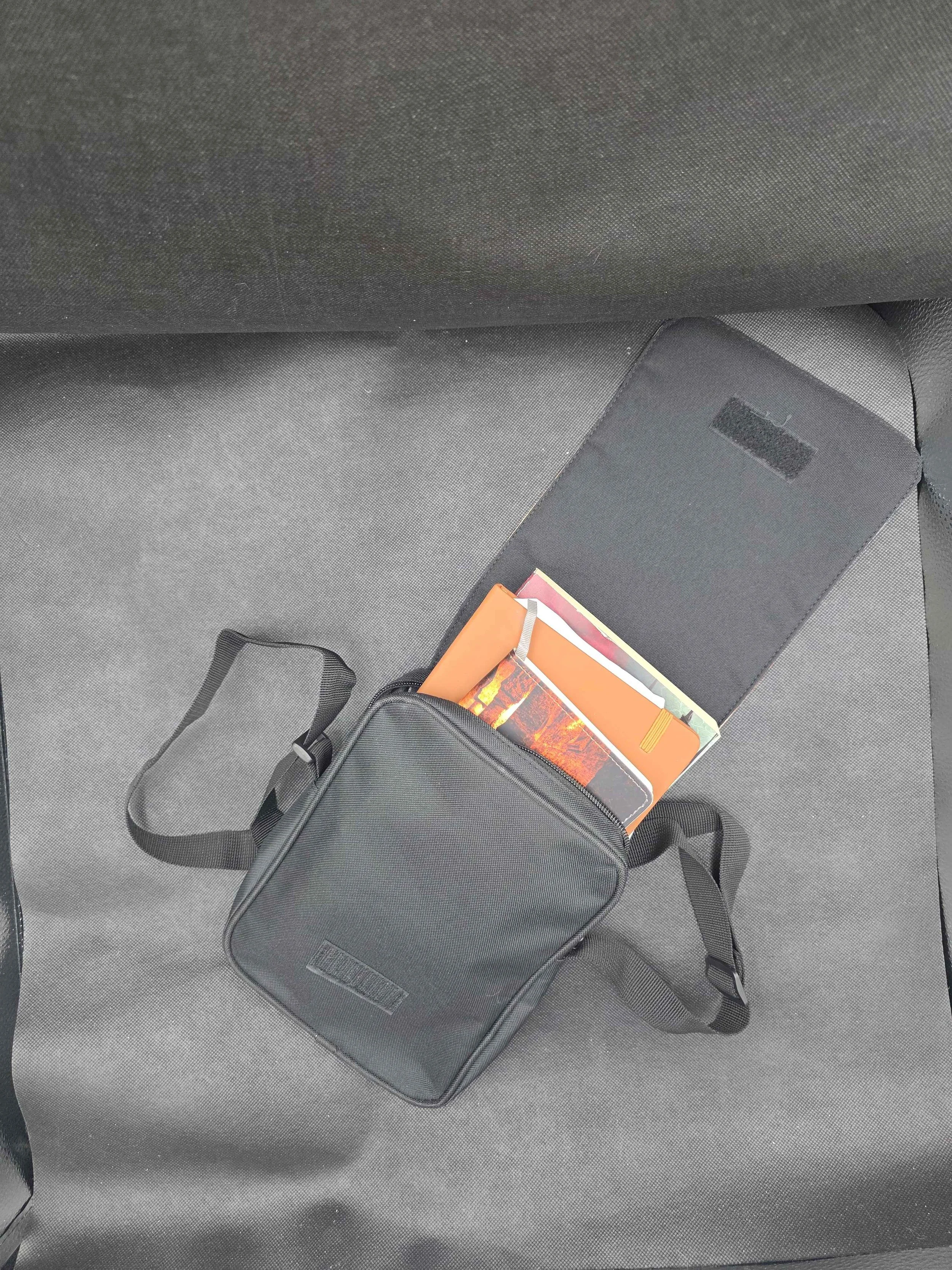 bag_inside.jpg