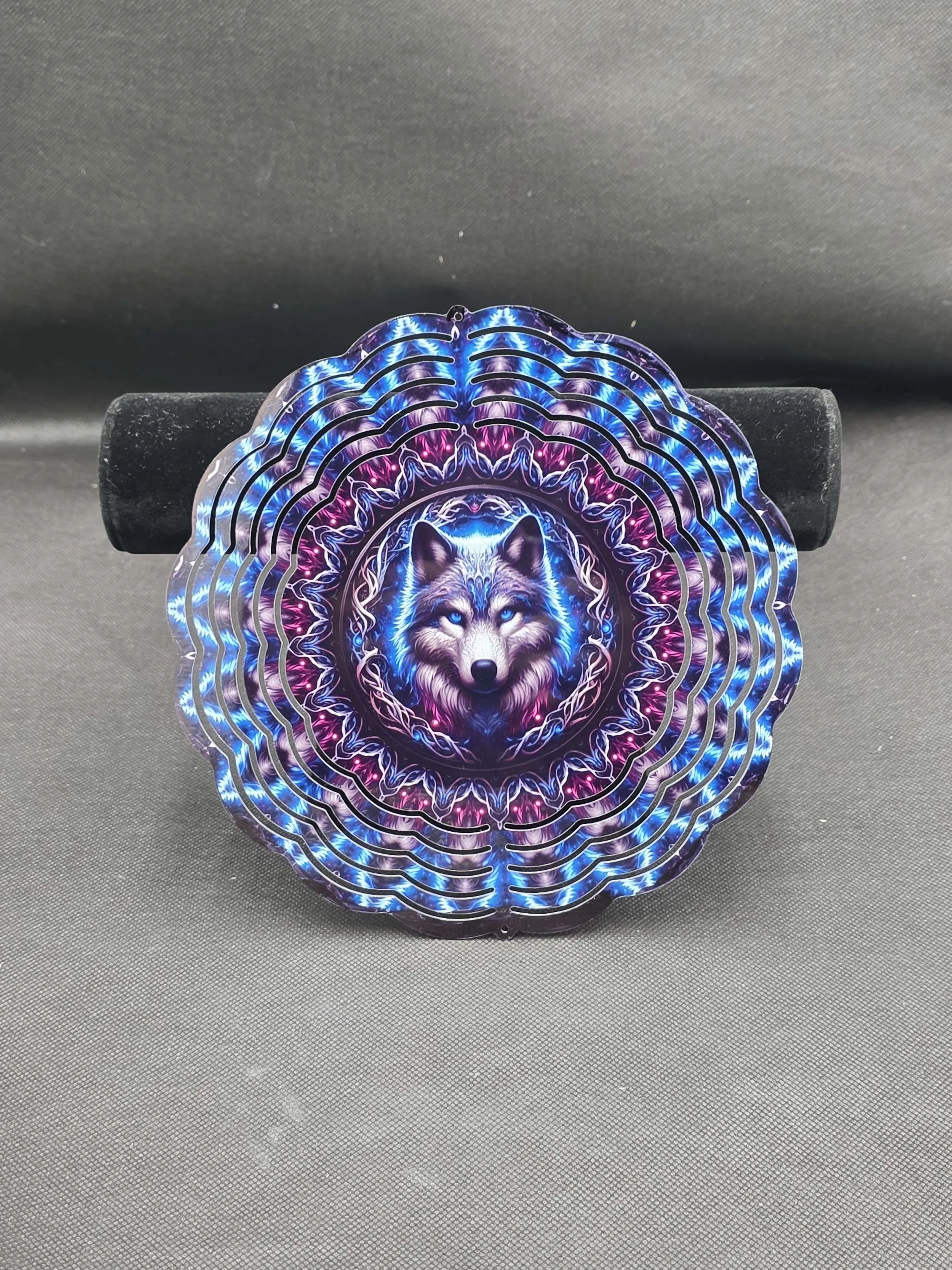 spinner_wolf.jpg