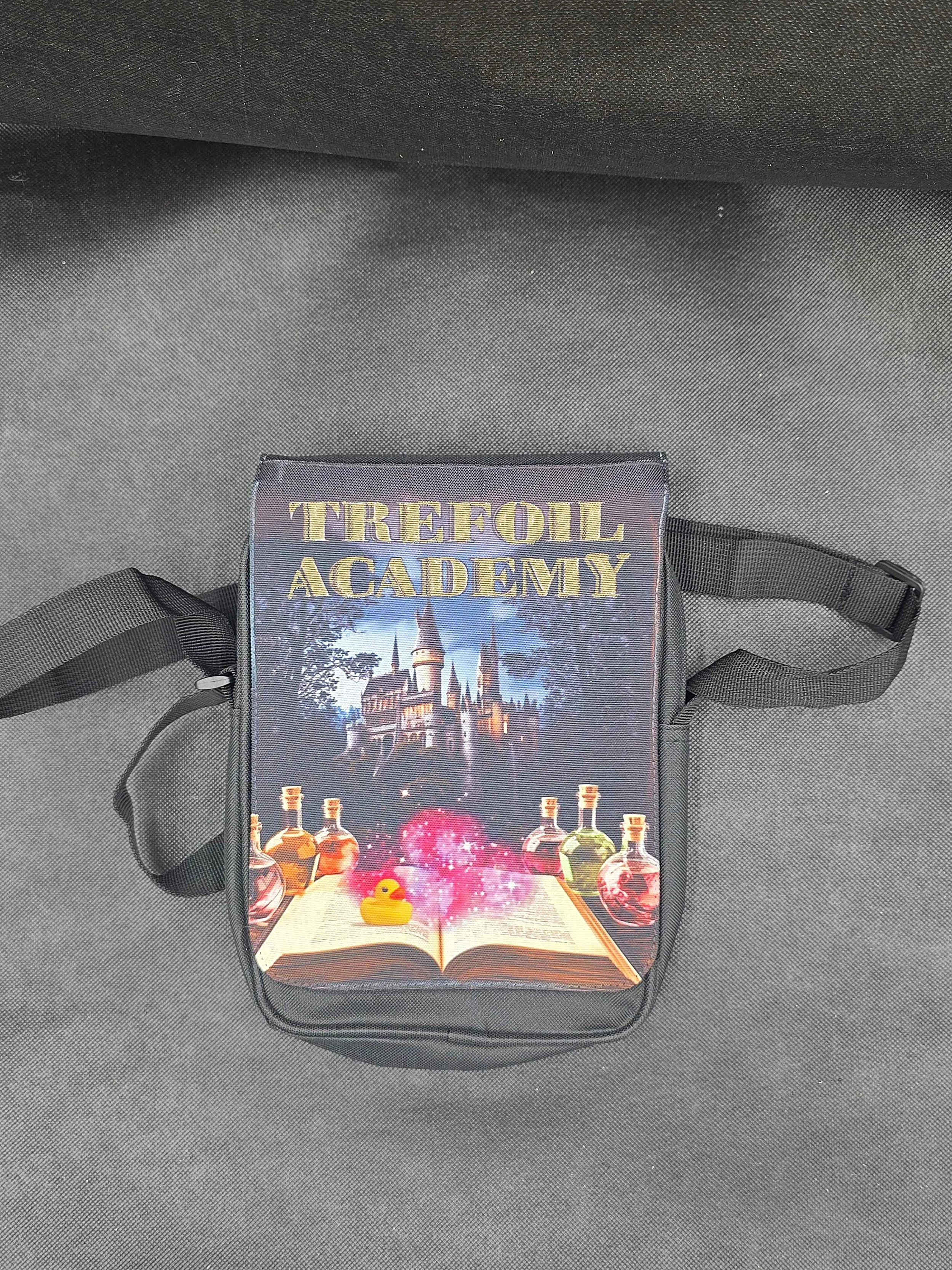 bag_academy.jpg