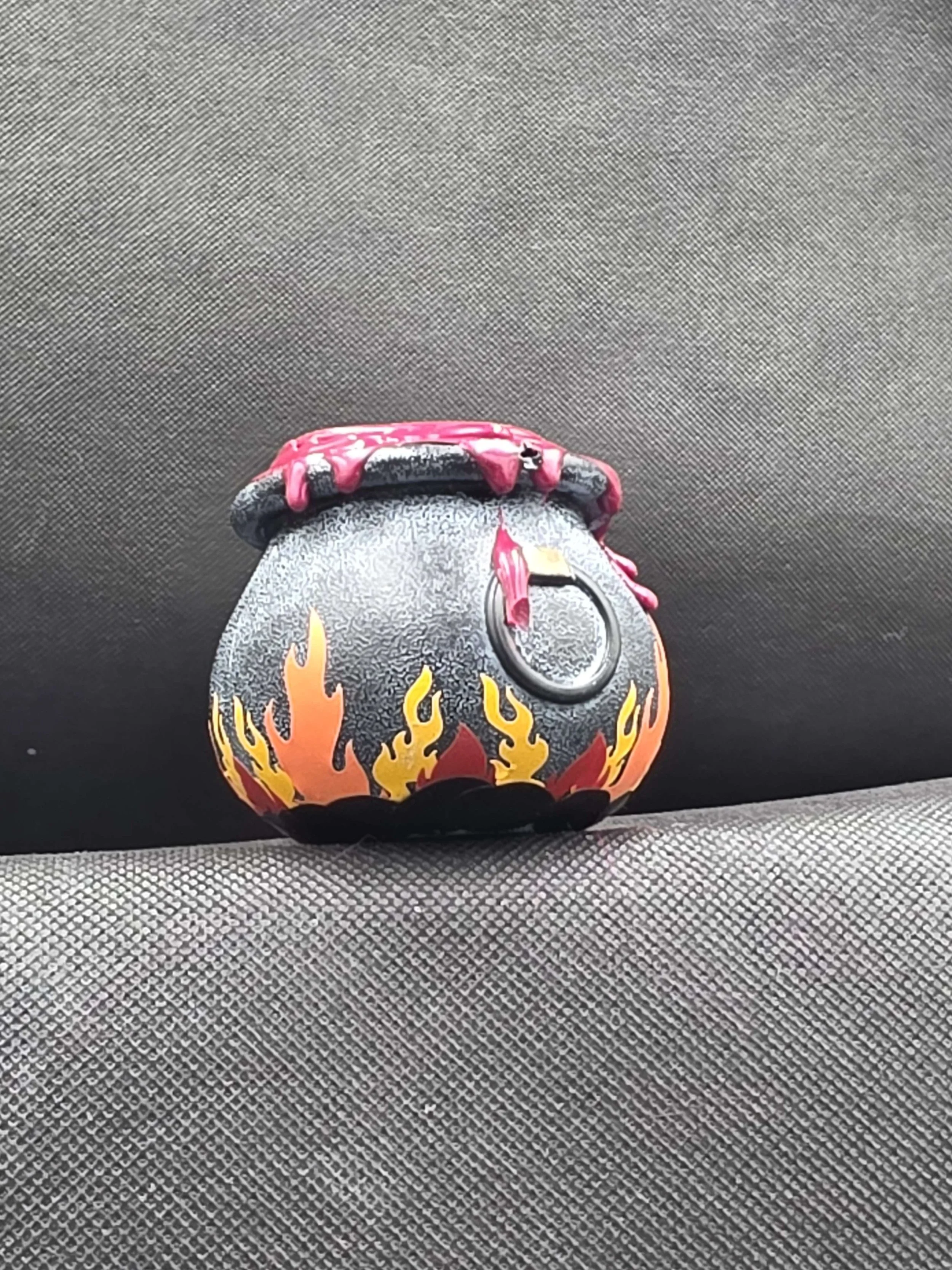 mystery_cauldron_C.jpg