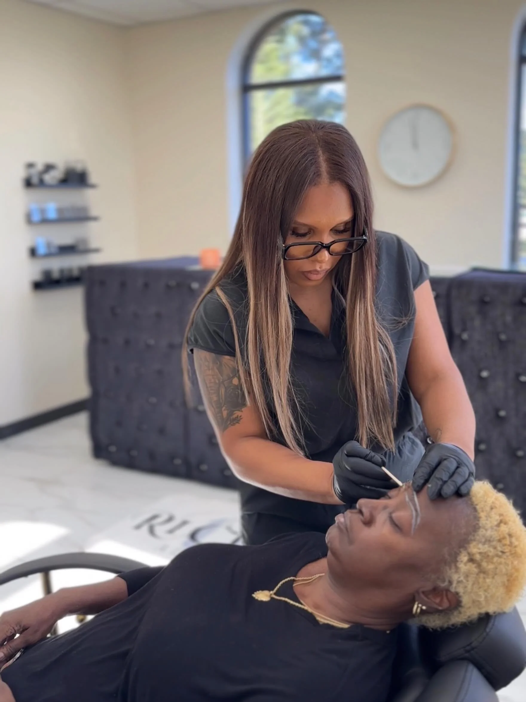 Summer specials are officially live ☀️

$20 Brows
$45 Brazilian Wax Wednesdays
$75 30-Minute Express Glow Facial 

If you&rsquo;ve been saying you need to come see me, this is your sign. 👀

Come get cleaned up, smooth, and glowing without breaking t