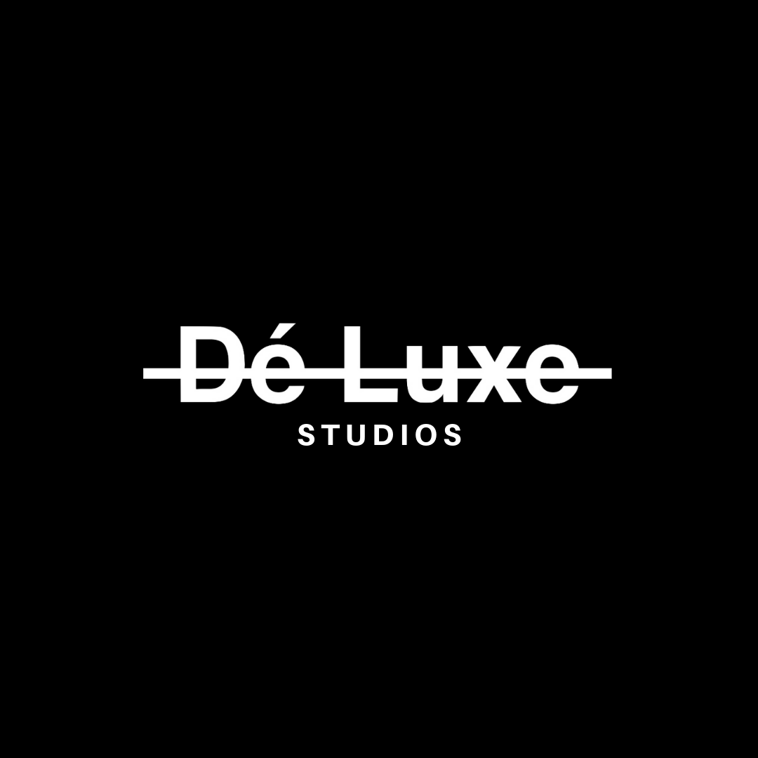 DÉ LUXE STUDIOS