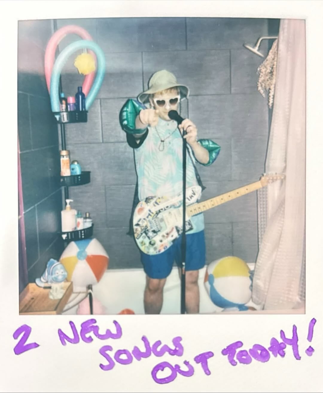 Super fun and generous dudes @princedaddyandthehyena have dropped TWO new bangers today! 

As we gear up for the release of their record Hotwire Trip Switch on April 17th this is the perfect thing to keep the hype train rolling on!

Stream the single