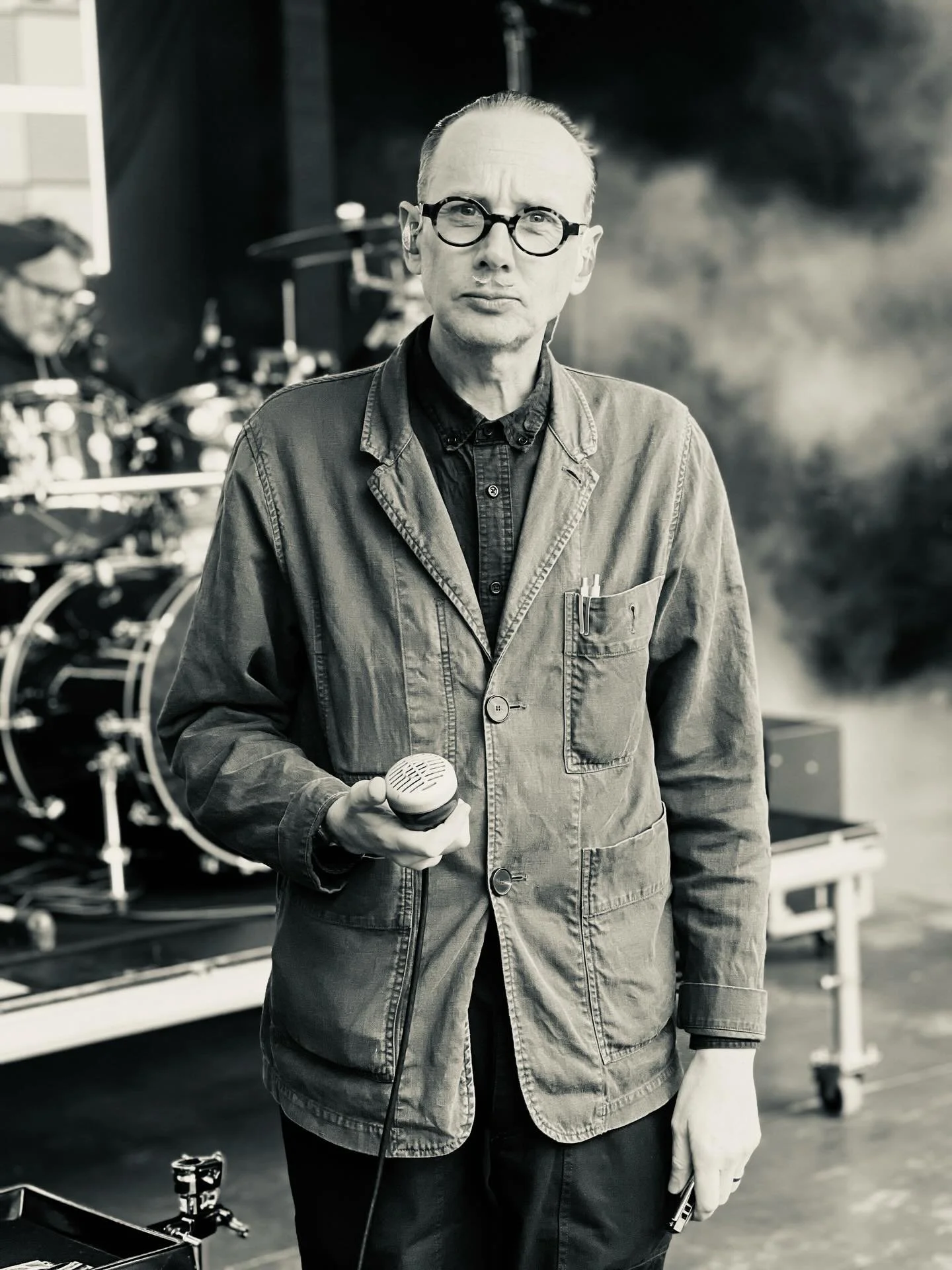 Very grateful to have had this most recent cycle&hellip;thanks for all the help and love to all I crossed paths with along the way&hellip;

Here snapped in the Taranaki office by @rubi_du 
@cellinalexander in tune with the universe 
@arianatikao brin