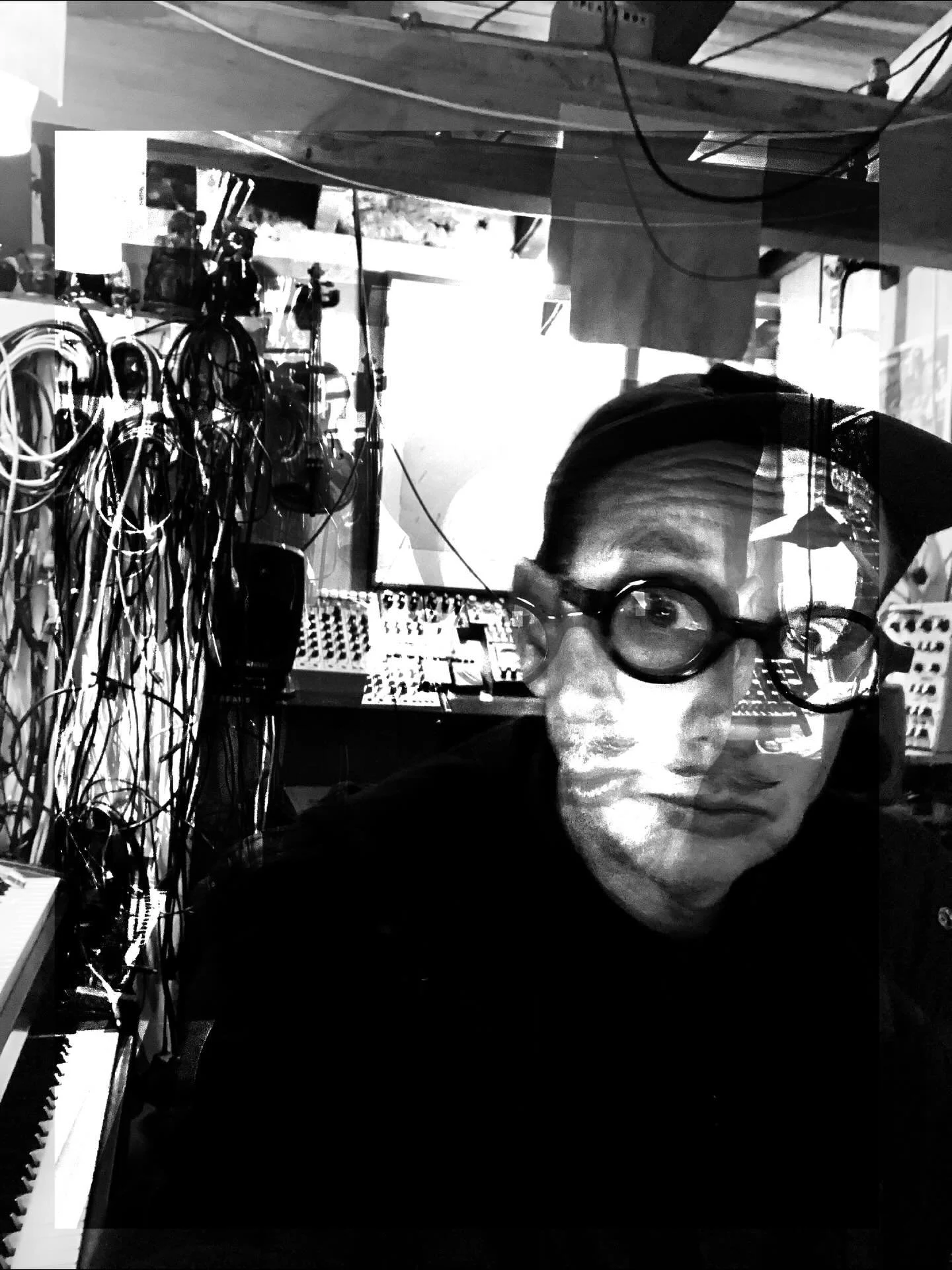 This planet&rsquo;s spunky tilt is bringing us some nice shifts in light/shade at the moment (spreading melancholy existentialist vibes in one half of the globe and cheery pollens in another)&hellip;no prizes for guessing which one you&rsquo;re in.

