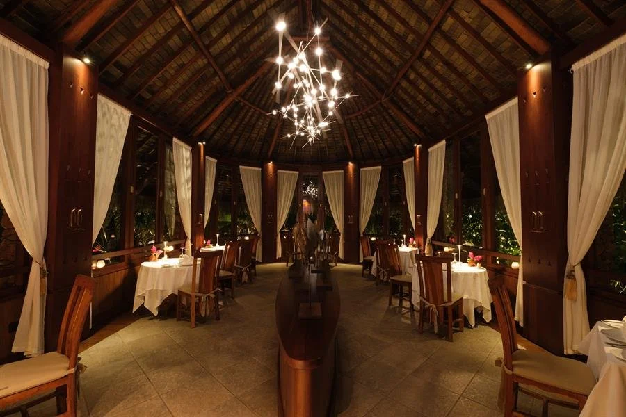 le-taha-a-by-pearl-resorts-tipairua-gourmet-restaurant.jpeg