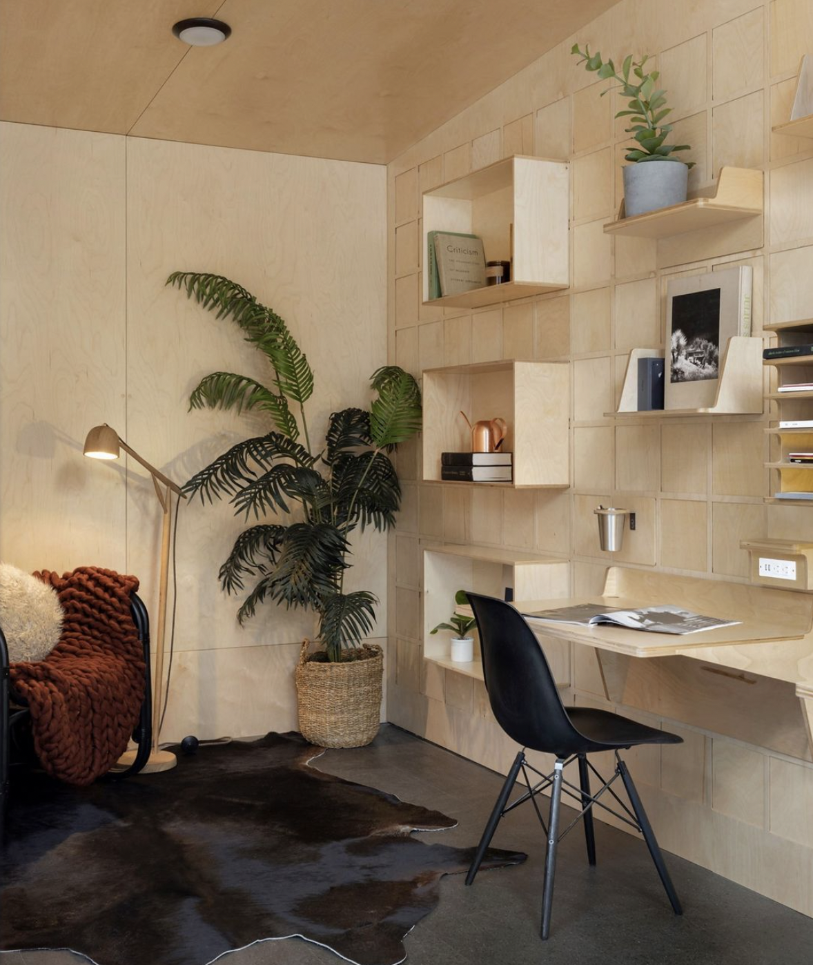 Modal flex interior.png