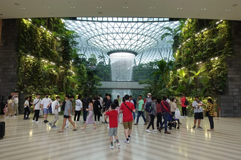 Singapore Travel Guide – Explore the City Like a Local