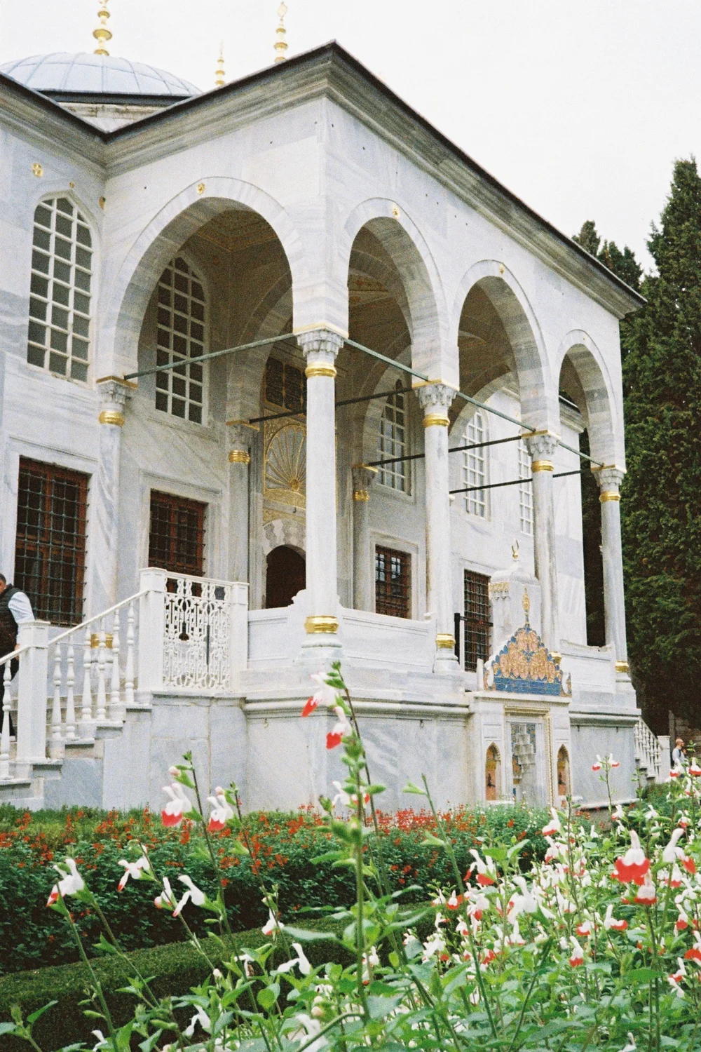 topkapi-palace-library-istanbul.jpg