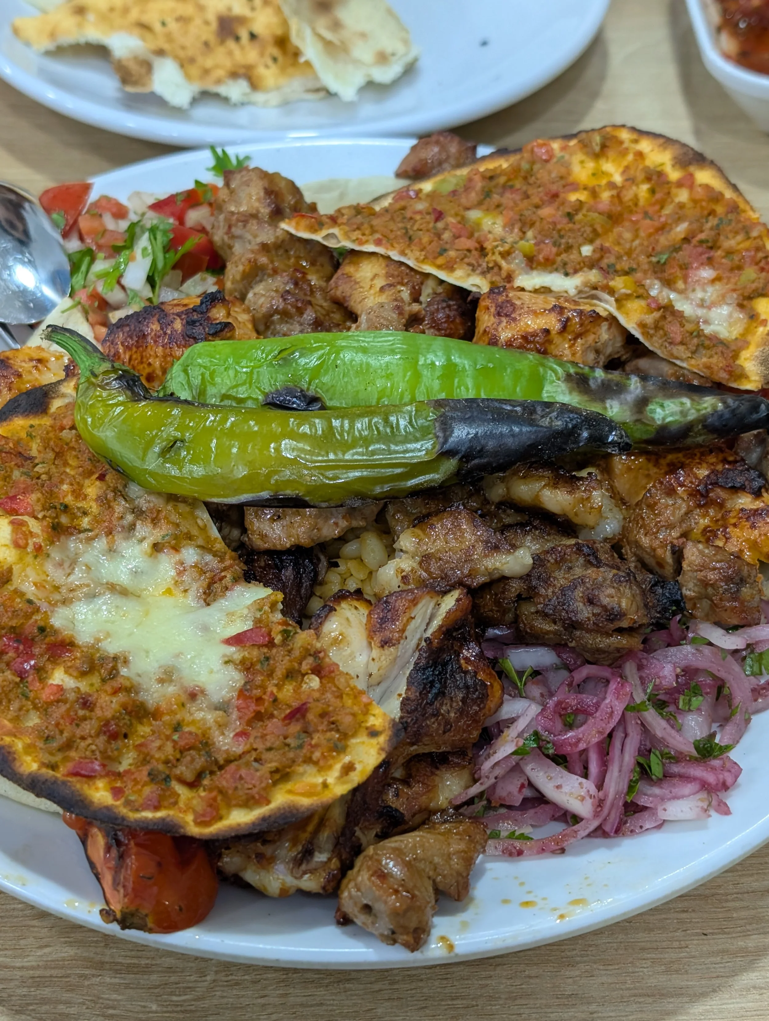 Degirmencioglu_mixed kebab_2
