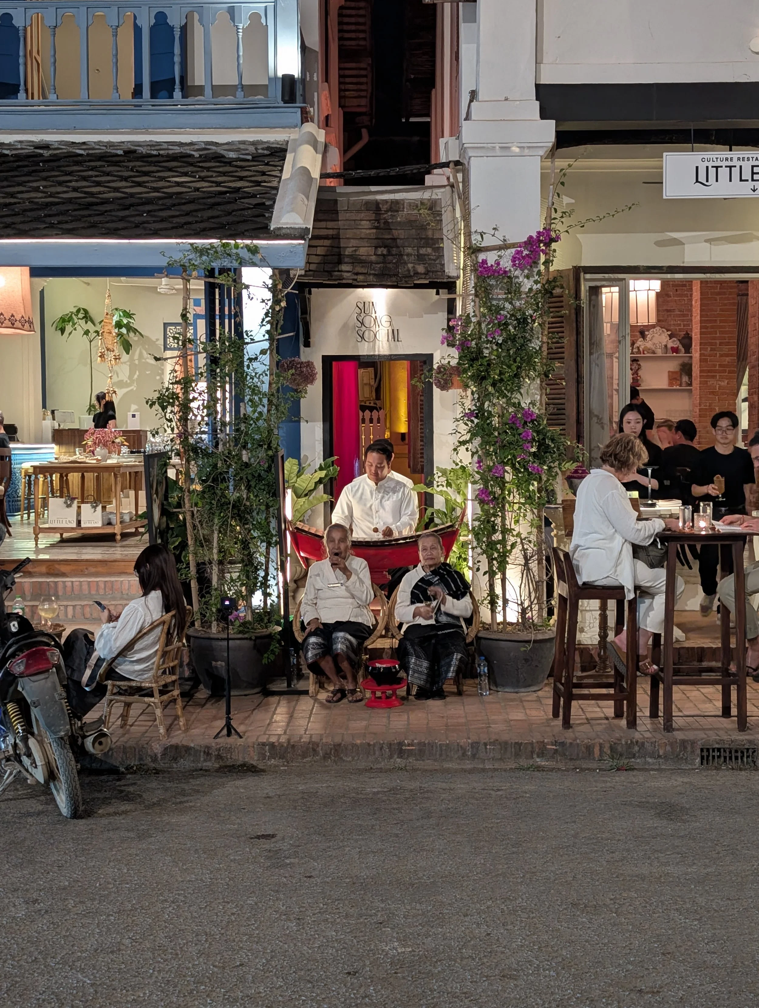 Traditional Lao music in Luang Prabang