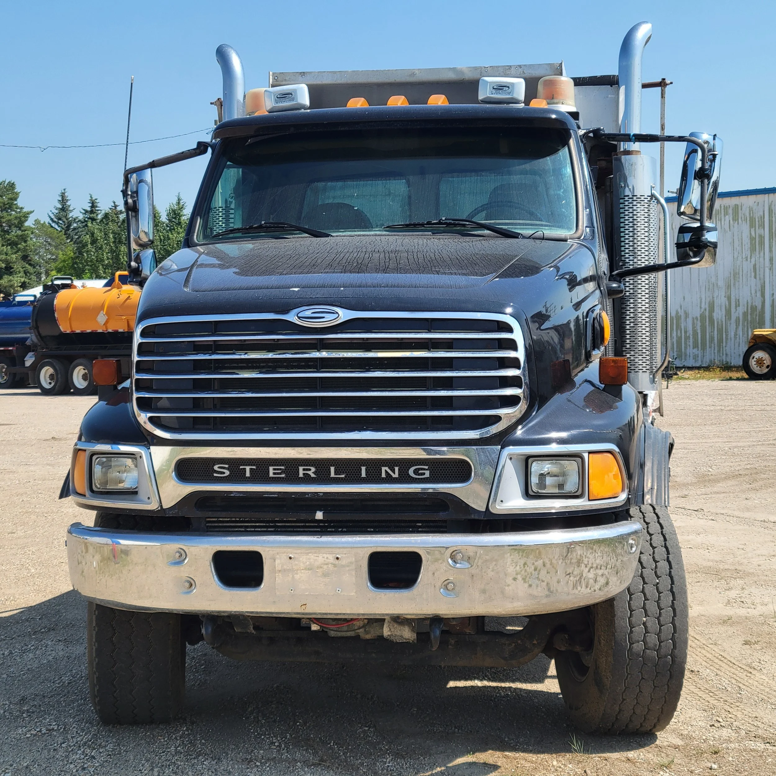 2006 Sterling LT9500 Dump Truck