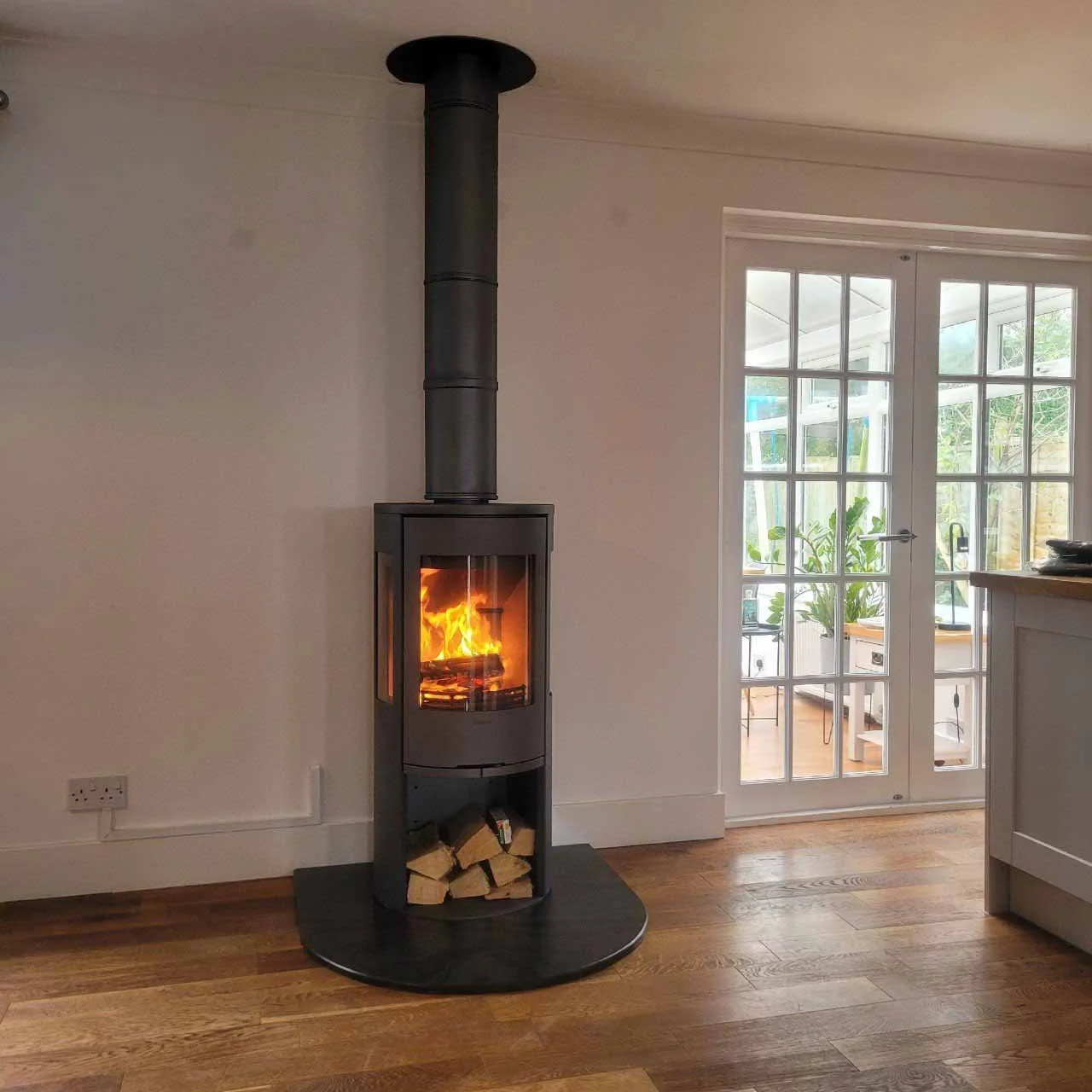 Freestanding Contura fireplace 