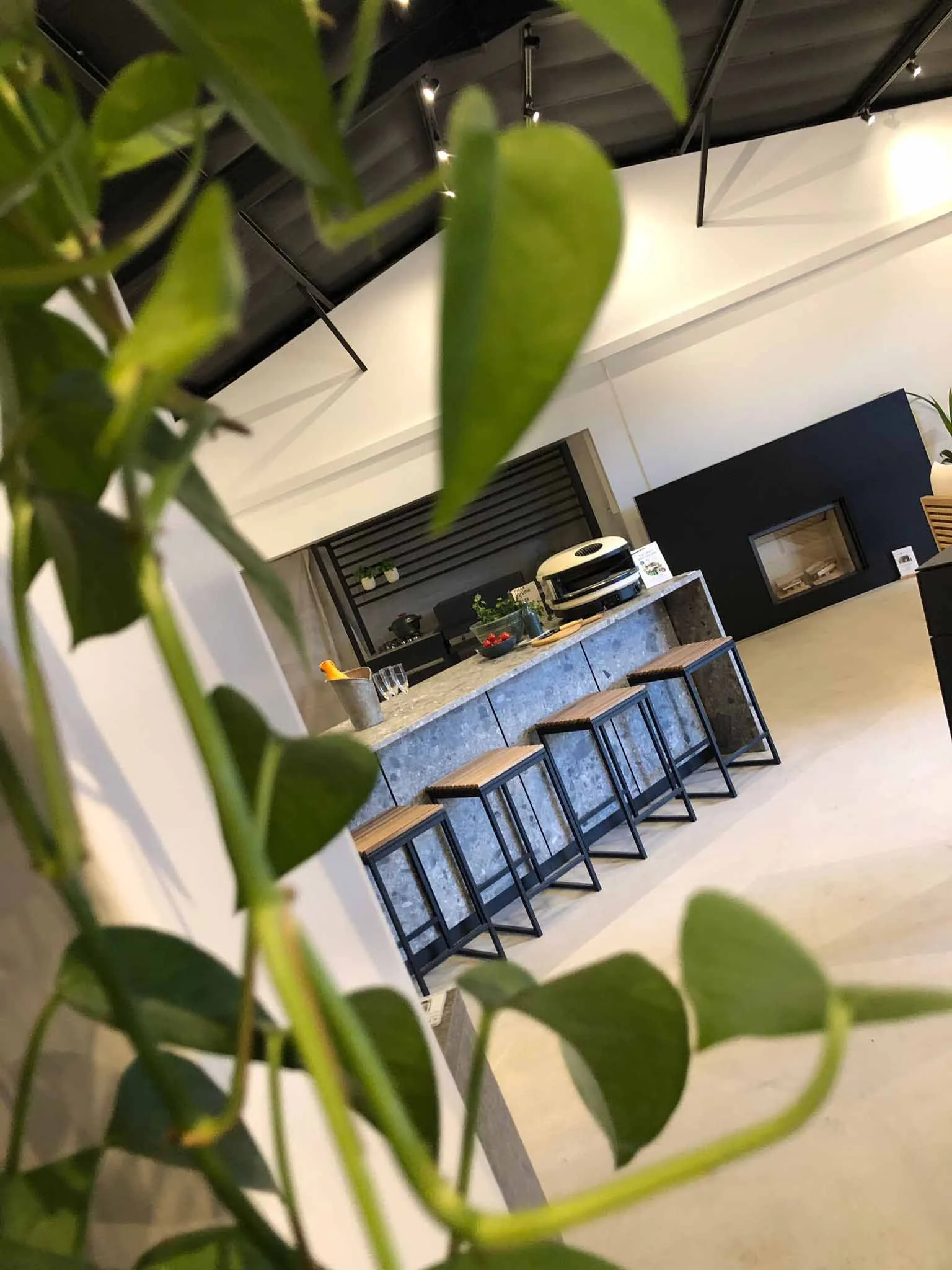 New outdoor ktichen showroom.jpg