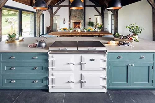 White Everhot Cooker and Fireplace