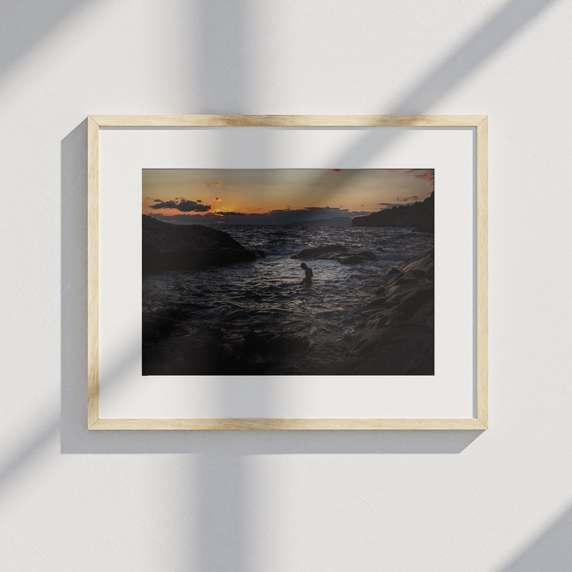 Free_Wooden_Frame_Mockup.jpg