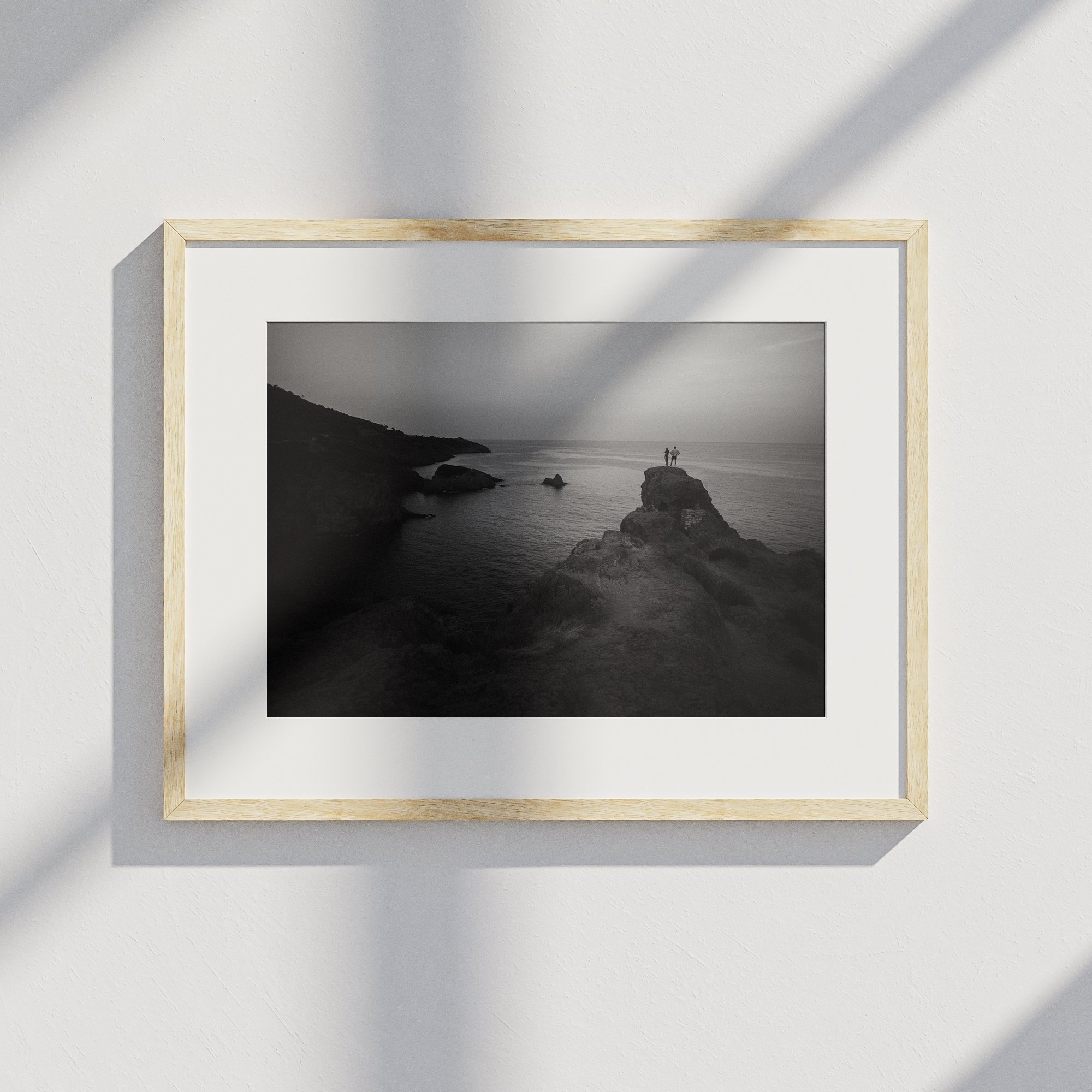 Free_Wooden_Frame_Mockup 2.jpg