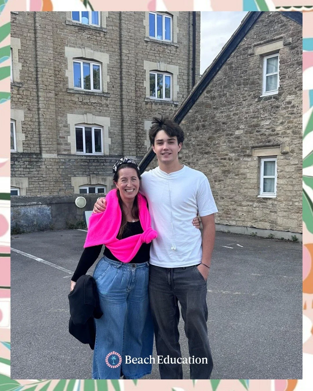 🎓✈️ Off to Exeter!

Here&rsquo;s our student Zander, heading off to study Mechanical Engineering at the University of Exeter! Fiona is giving him a proud Beach Education send-off 💙

Zander achieved outstanding A-Level results and secured his first 