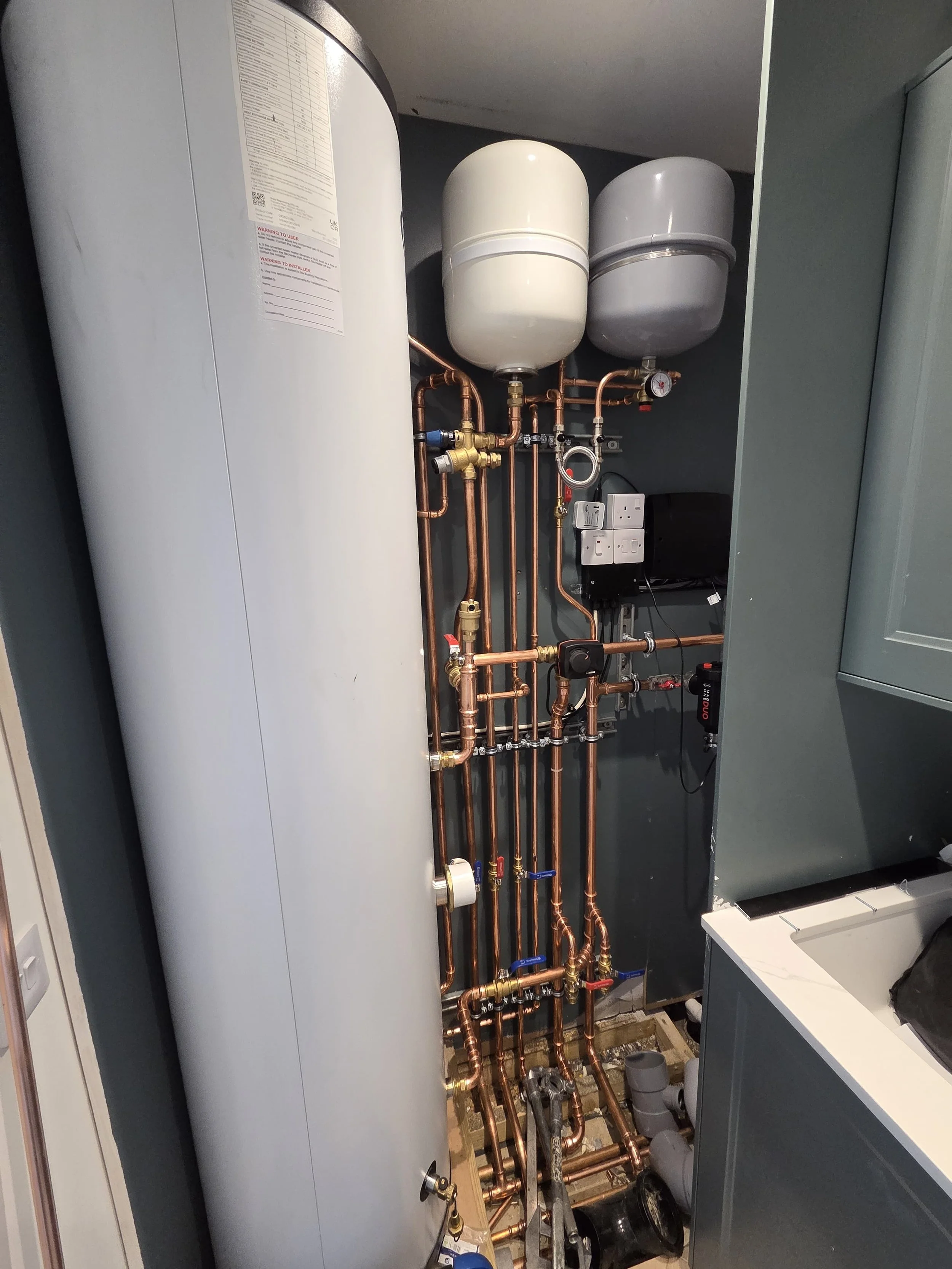 Expert Central heating installation.