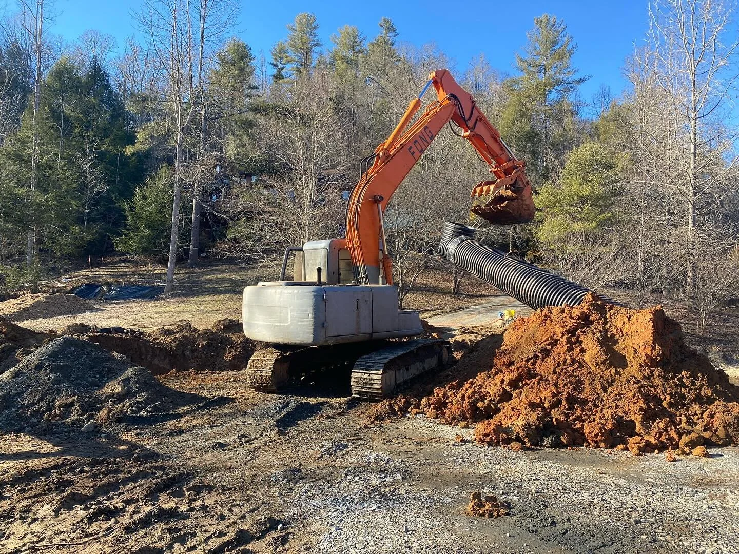 The Hitachi EX120-2. 16 tons of pure Japanese Americana