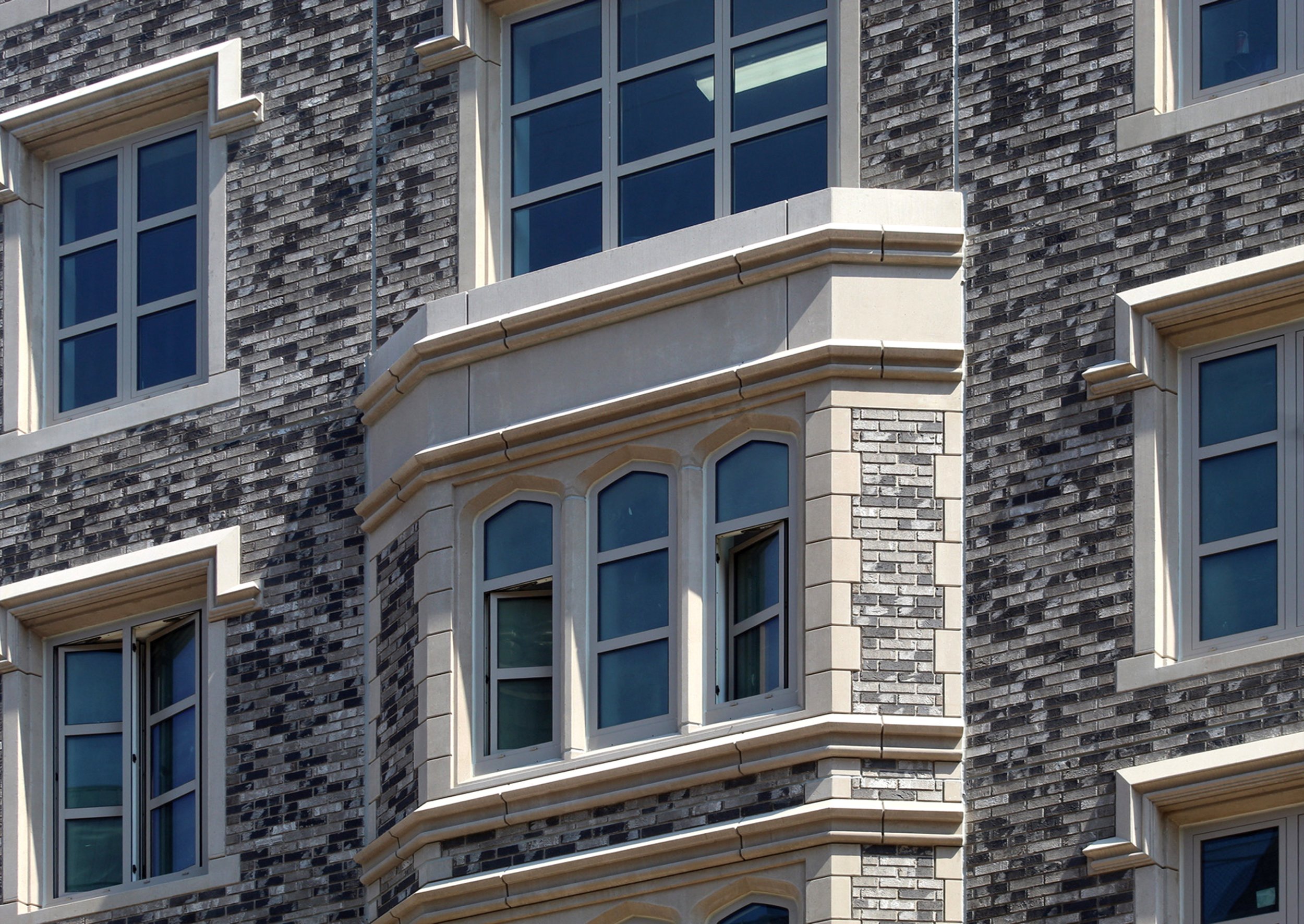 A New Luxury Tower Rises From a Seminary and Tries to Blend In