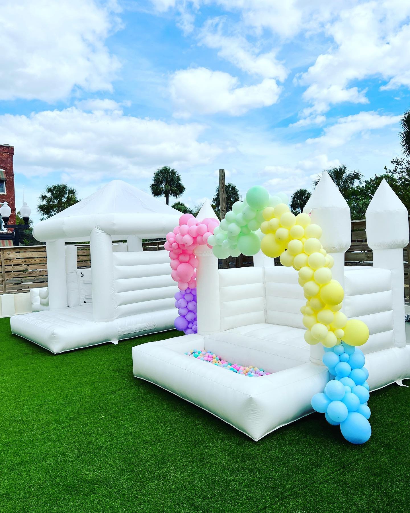 Crossed state lines for the ultimate bounce house party! Two bounce houses are better than one! 🎉🏰🏰 Book with us now for non-stop fun! 💃🕺 #PartyRental #BounceHouseParty #TwoIsBetterThanOne #LetTheFunBegin #jacksonville