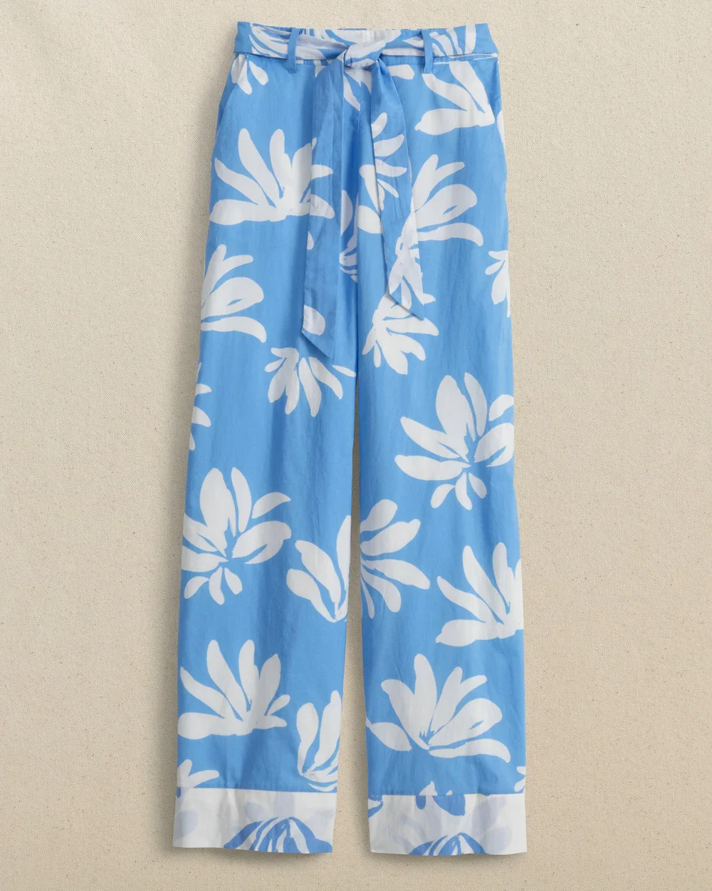avery-leafy-luxe-printed-pant-boat-blue-front-11712.webp