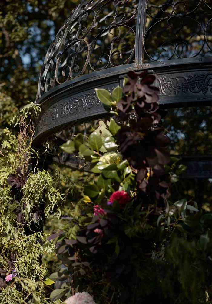 LuvShiftingFlowersImmersiveP1.jpg