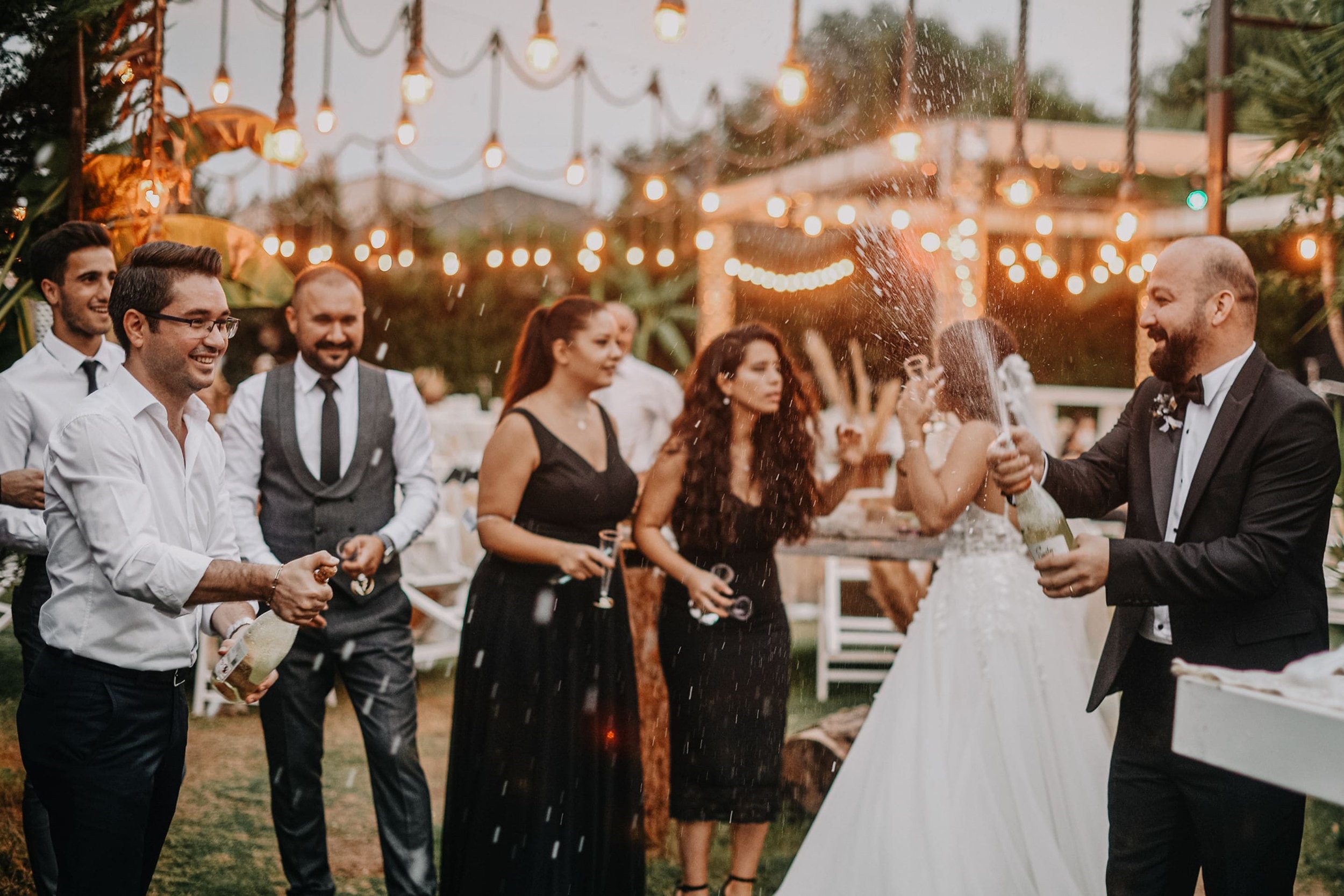 How to Politely Say No Kids at a Wedding