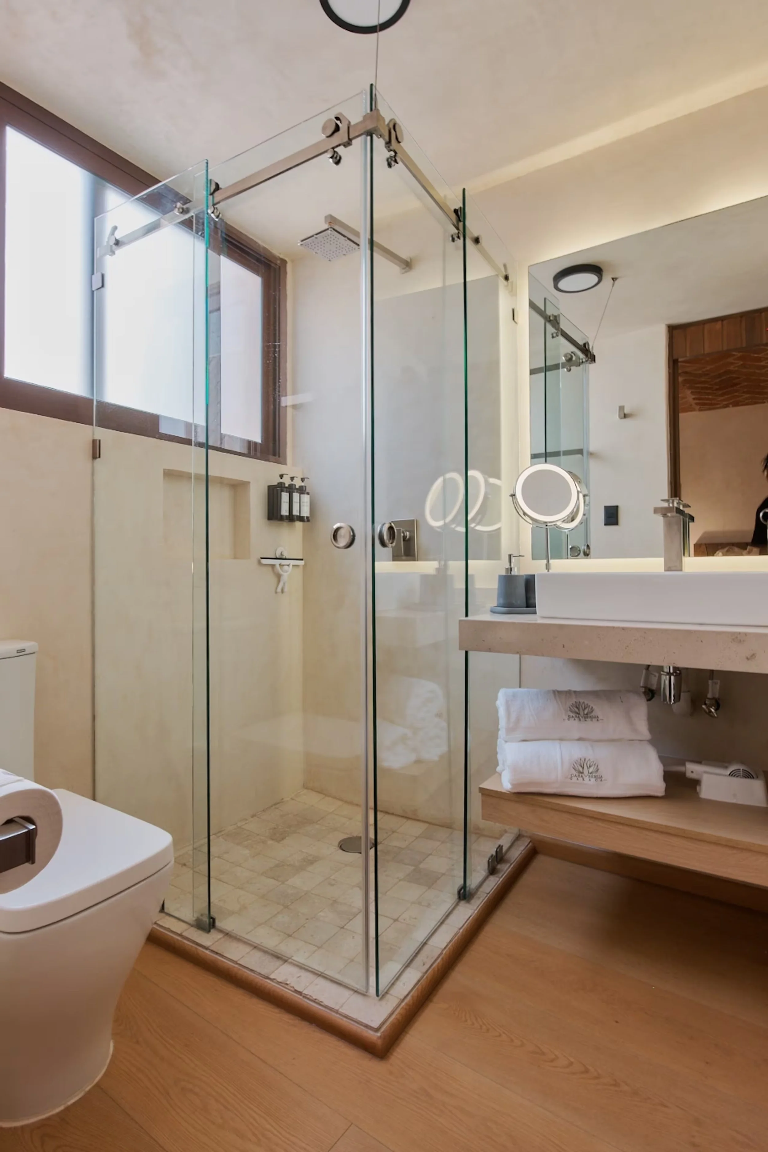Oaxaca-Retreat-Bedroom-1-Bathroon.jpg