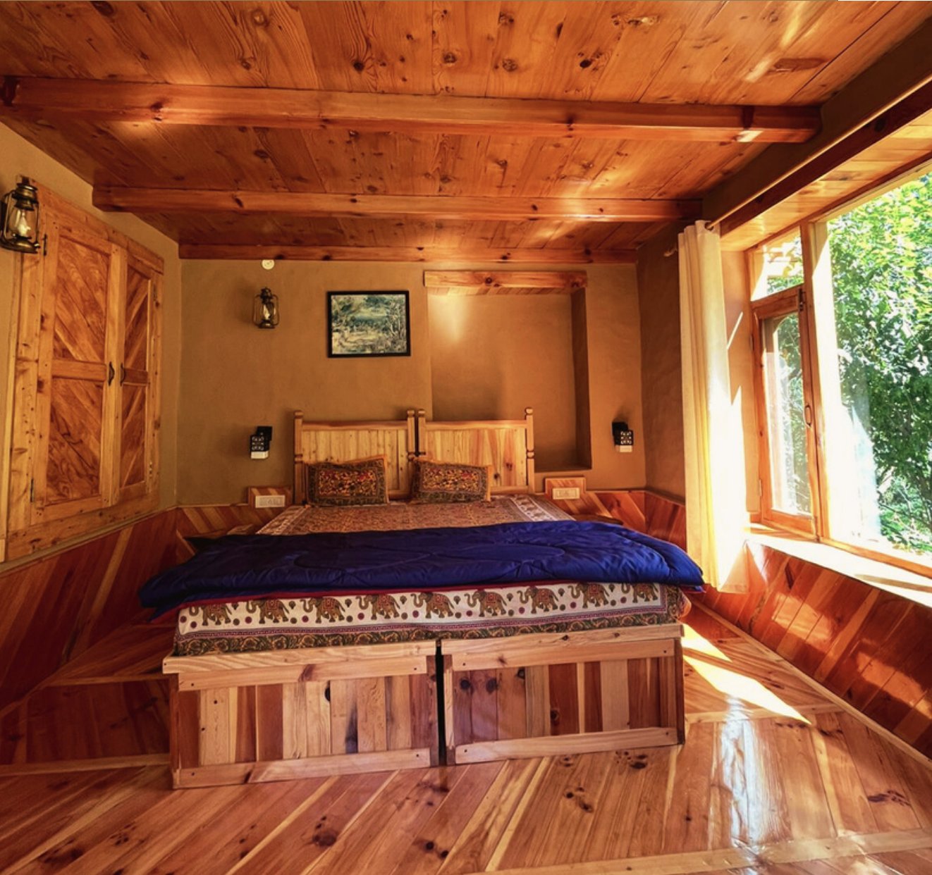 Himalayas Retreat - Kath-Kuni (Double Occupancy)