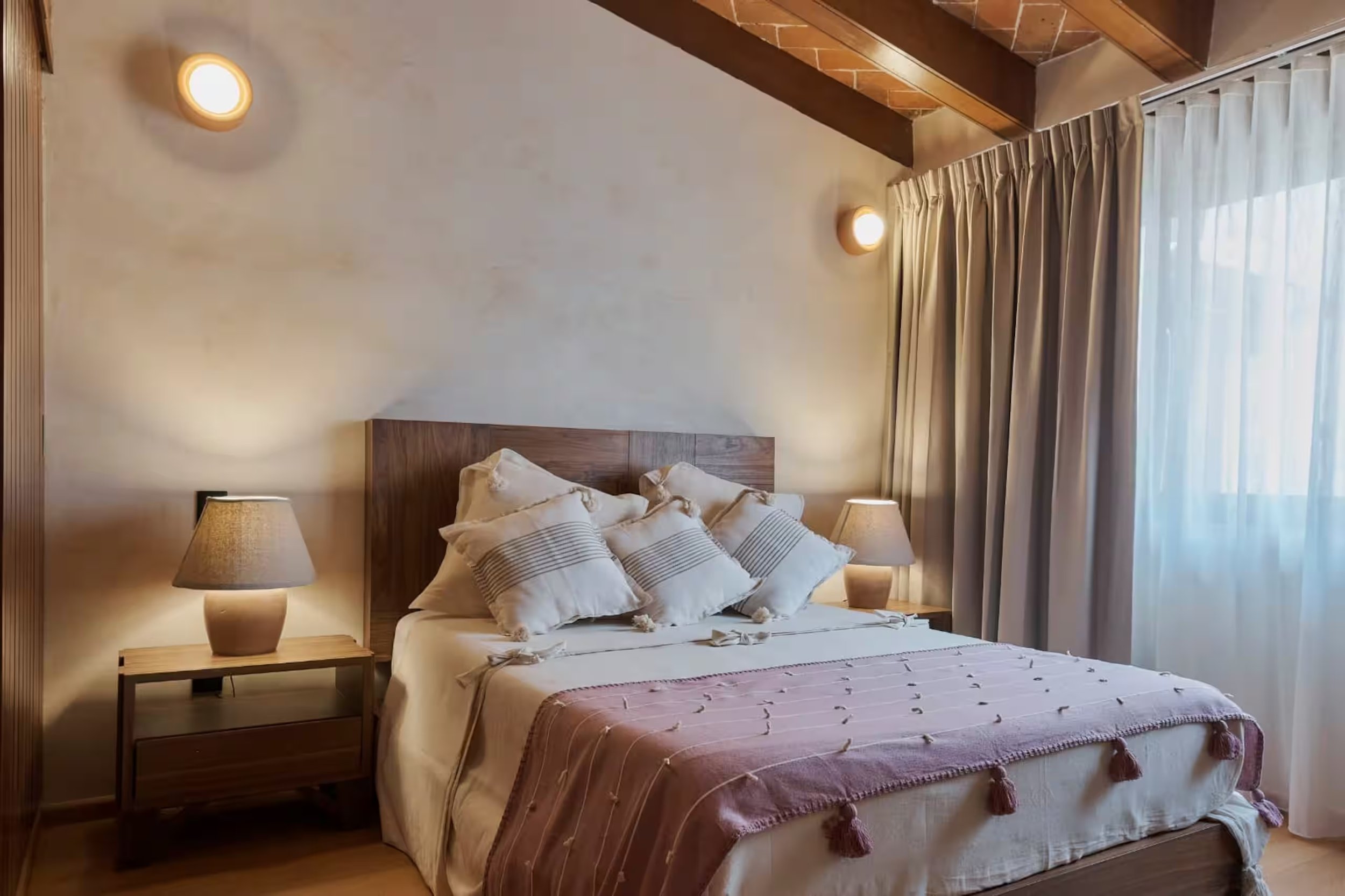 Oaxaca-Mexico-Retreat-Bedroom-2-Single.jpg (Copy)