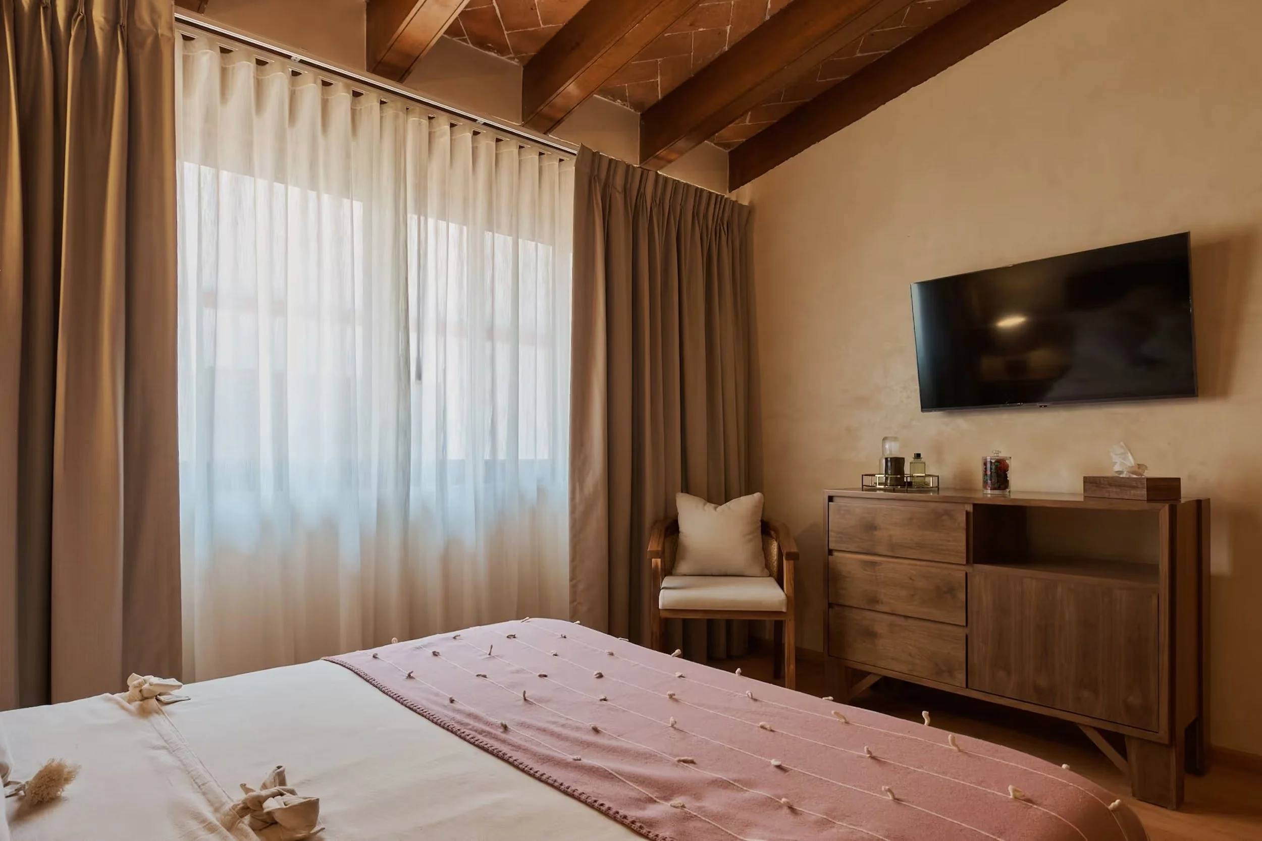 Oaxaca-Mexico-Retreat-Bedroom-2.jpg