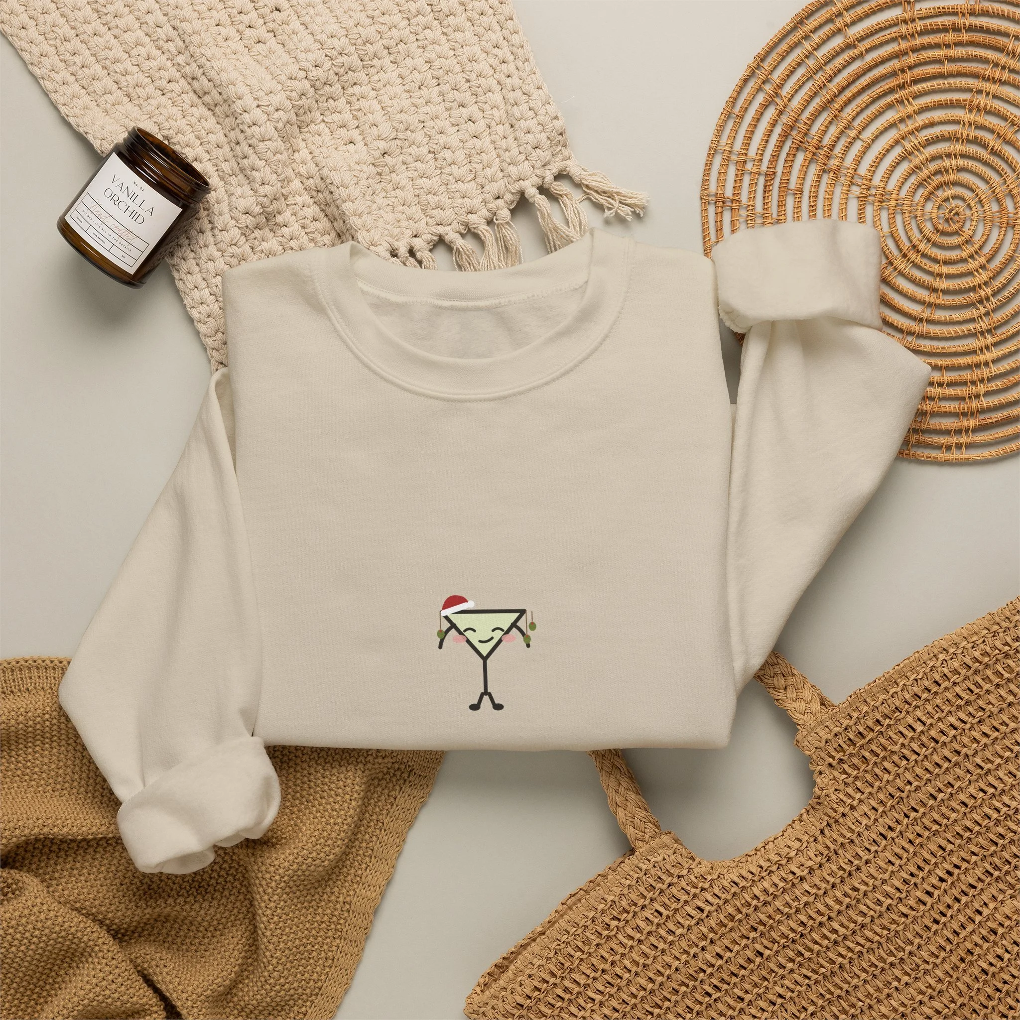 naughty, but well garnished. crewneck sweatshirt in Sand, detail view