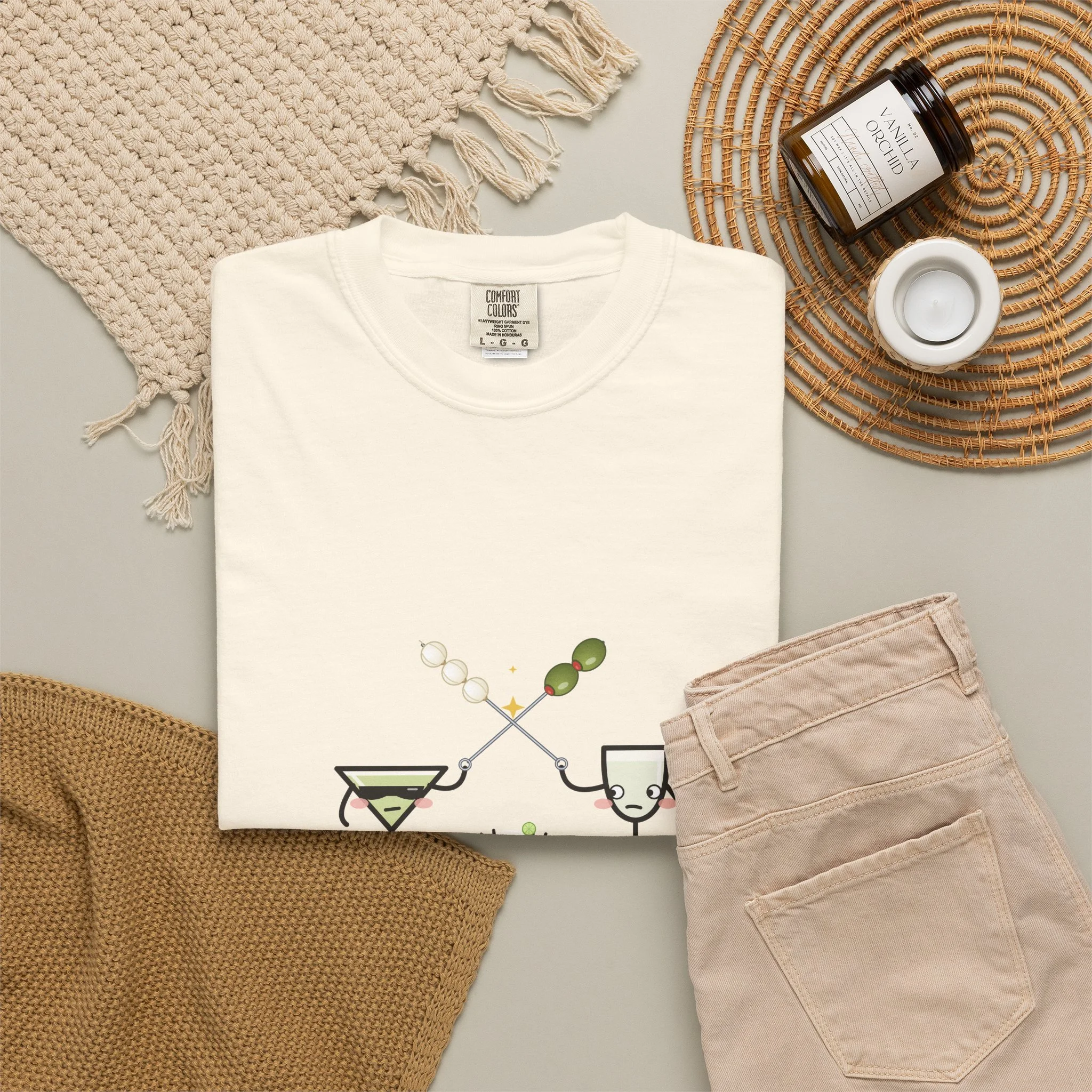 The Garnish War tee in Ivory, detail view