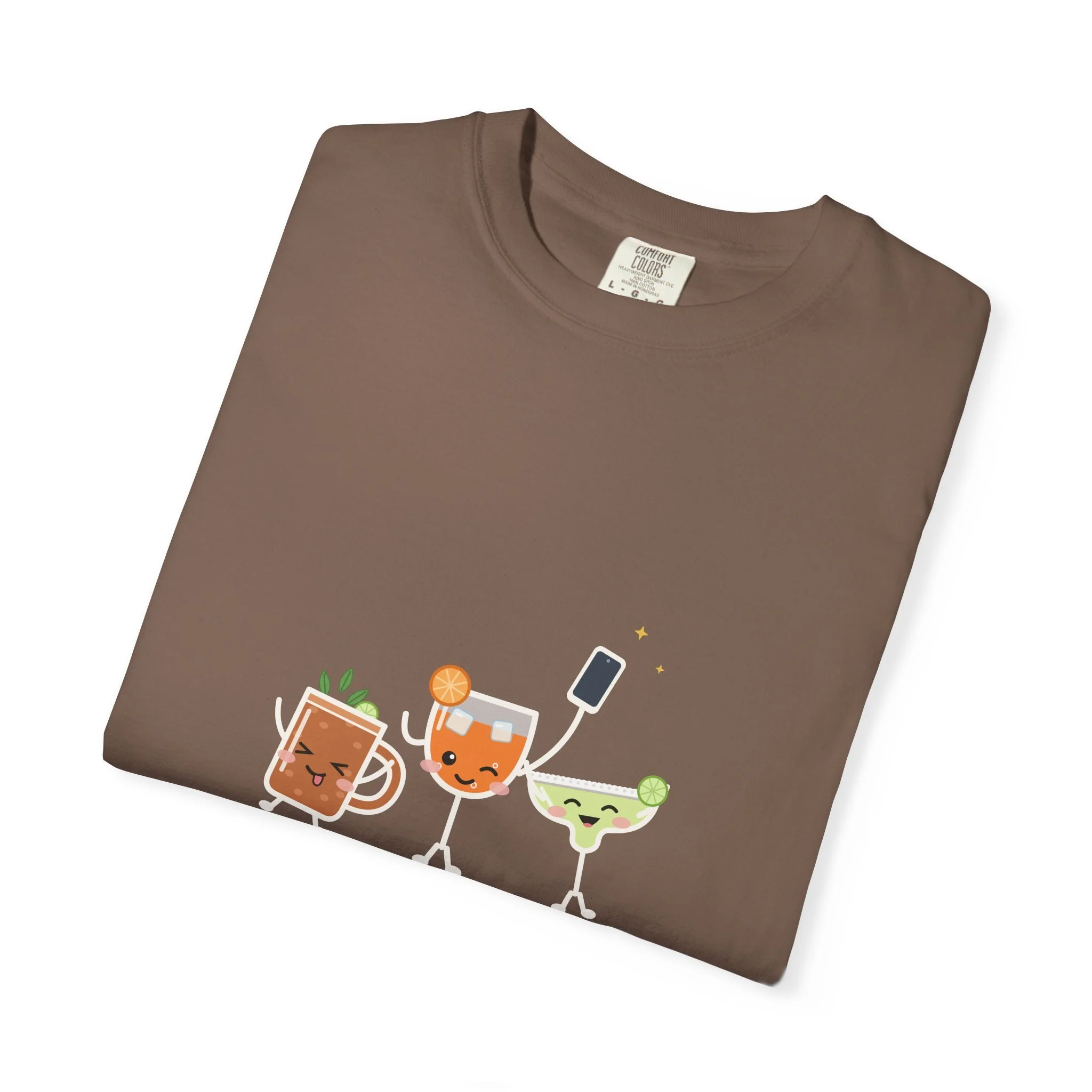 The Photo Round tee in Espresso, detail view