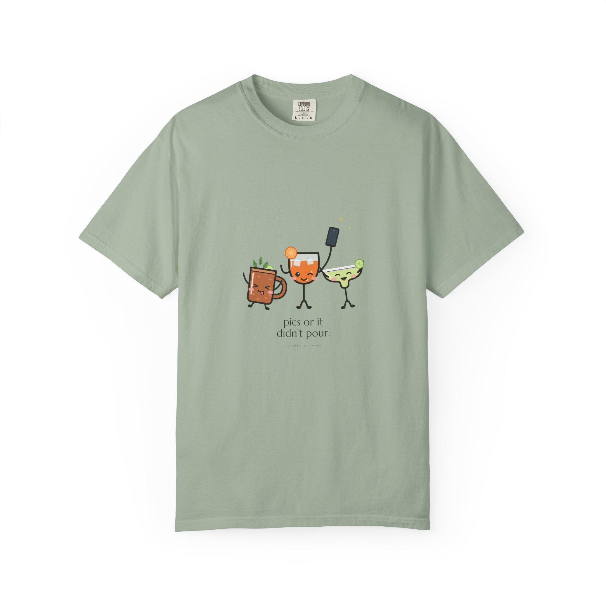The Photo Round tee in Bay, spritz, margarita, and copper mule crowding into a group selfie, Lil Pours by Quality Barware
