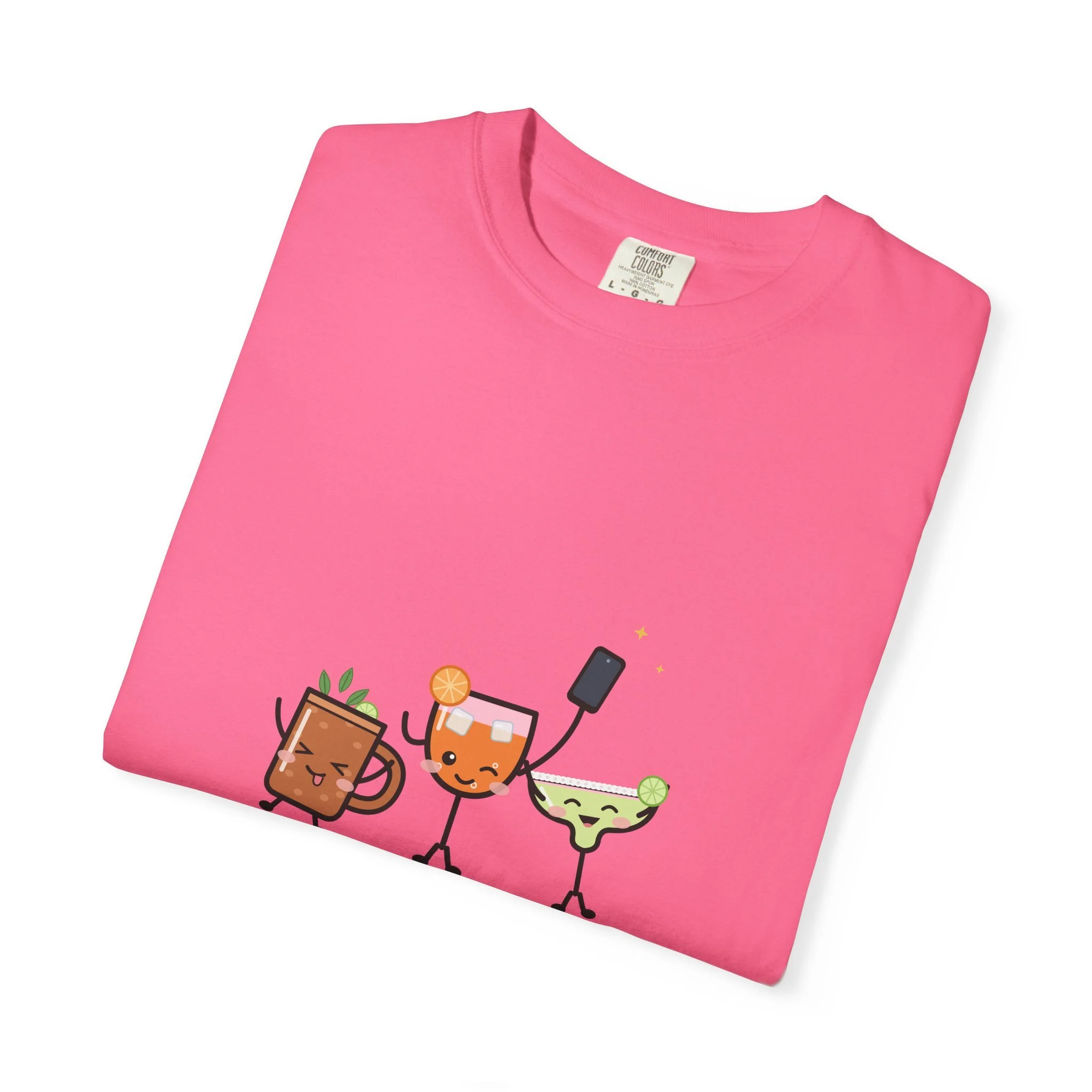 The Photo Round tee in Crunchberry, detail view
