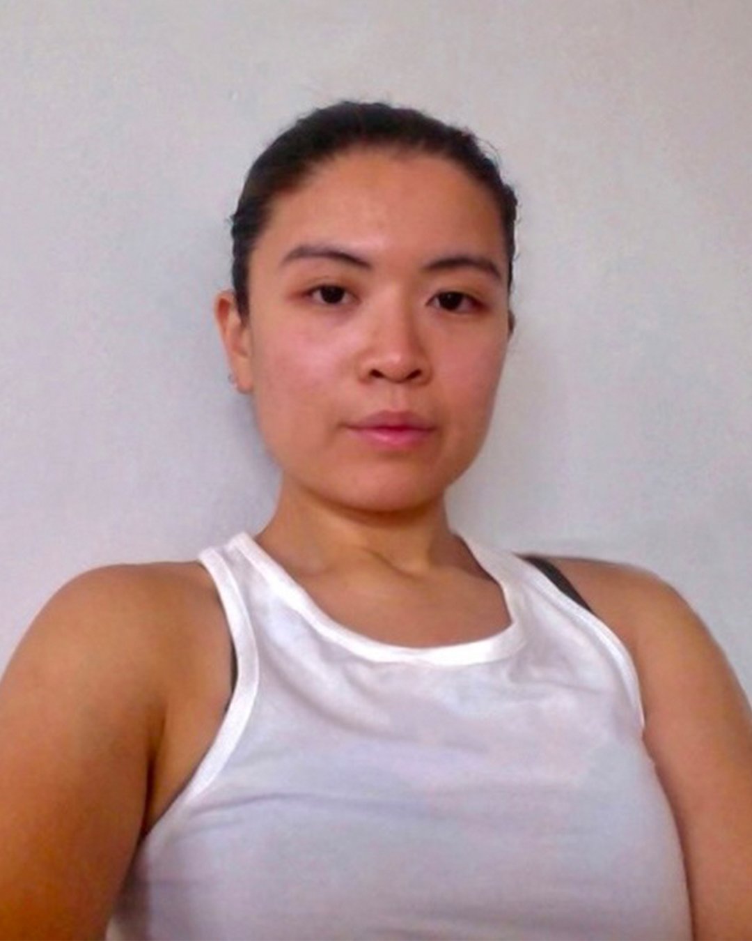 Portrait of of artist Angelica Hoang