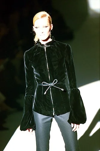 photo_mid_def_932103.jpg (Copy)