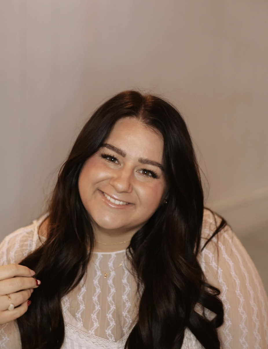 Mae is a licensed esthetician in Boise specializing in luxury head spa treatments, buccal massage, and lymphatic drainage facials designed to reduce puffiness, relieve tension, and promote a sculpted, glowing appearance at Alter Ego Salon + Spa.