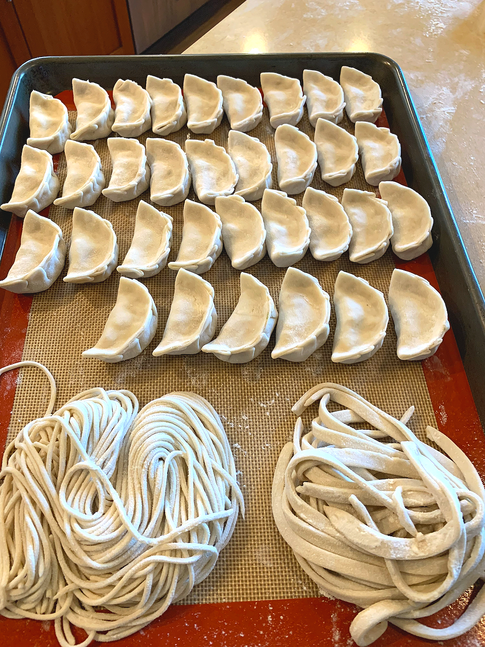 potstickers+thin+thick+noodles.png