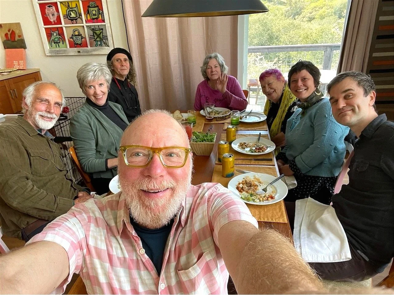 It's the table of the Arts Council! Terry, Ann, Claude, Virginia, Madeline, Jessica and Kerry...