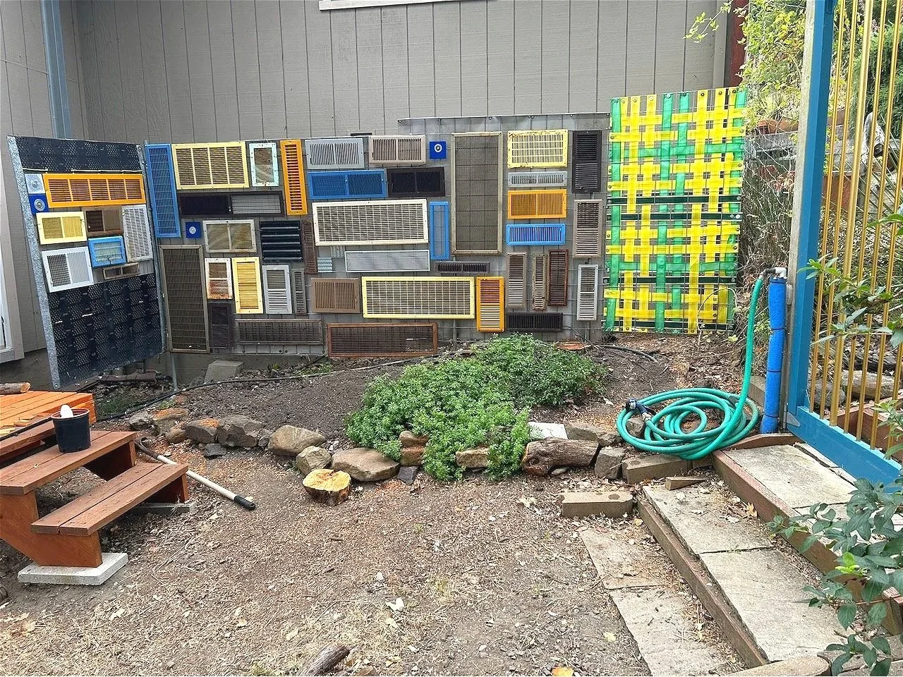 Arbutus gone, but a panel of deck chair webbing on a screen! comes in...