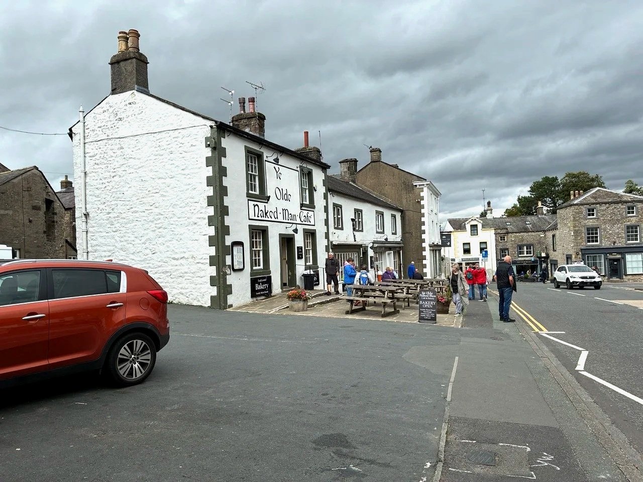 ..another lunch possibility - Ye Olde Naked Man Cafe