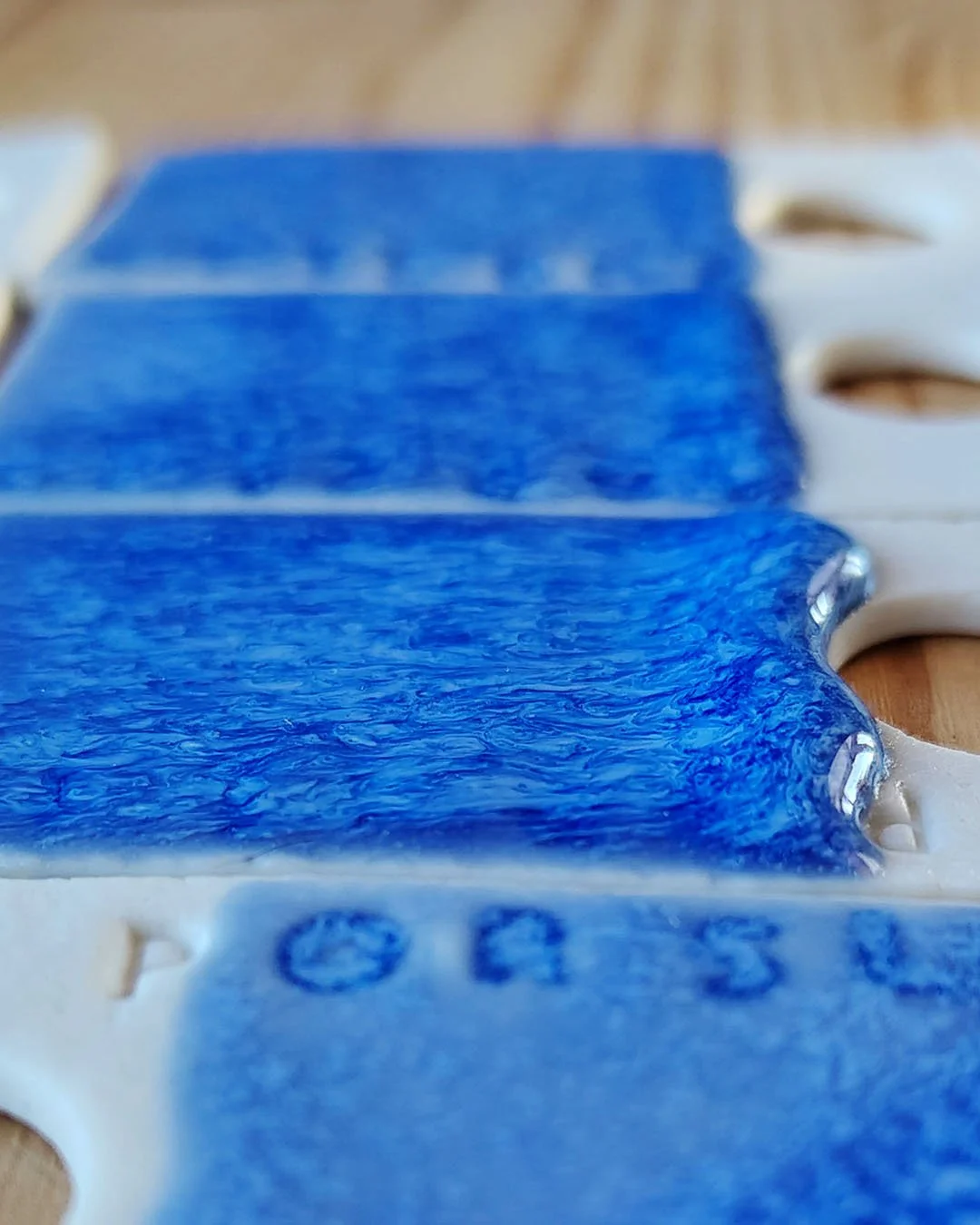 How to describe this gloriousness? Blue adorage?

@ceramicmatrialsworkshop tells us to "test test test". I test&sup3; test&sup3; test&sup3;. And LOVE it!