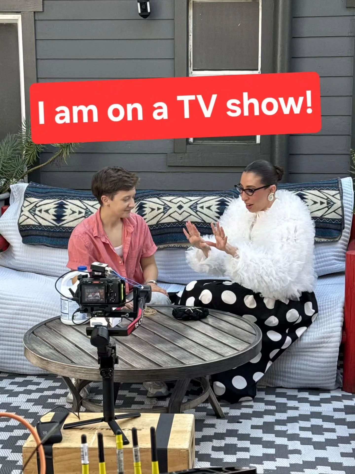 Bring My Pinterest to Life is out on Roku today! Episode 6 is all about me taking my wardrobe to the next level in a very nonbinary way 😊🎉 It's also about my struggles to find clothes that fit me as a trans person, and how to alter clothes to make 