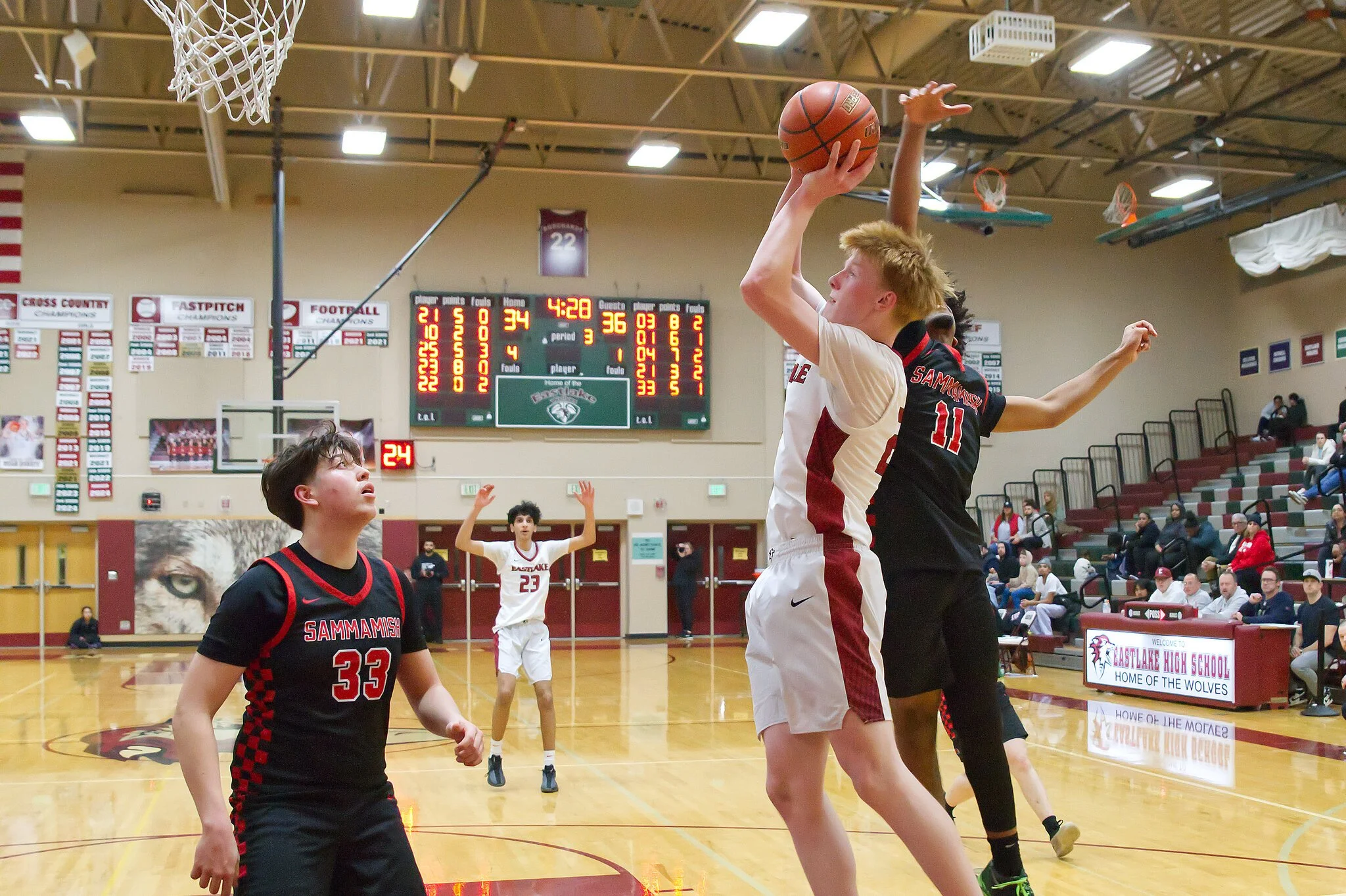 2026-01-16-Sammamish-at-Eastlake-Boys-Basketball-0004.jpg