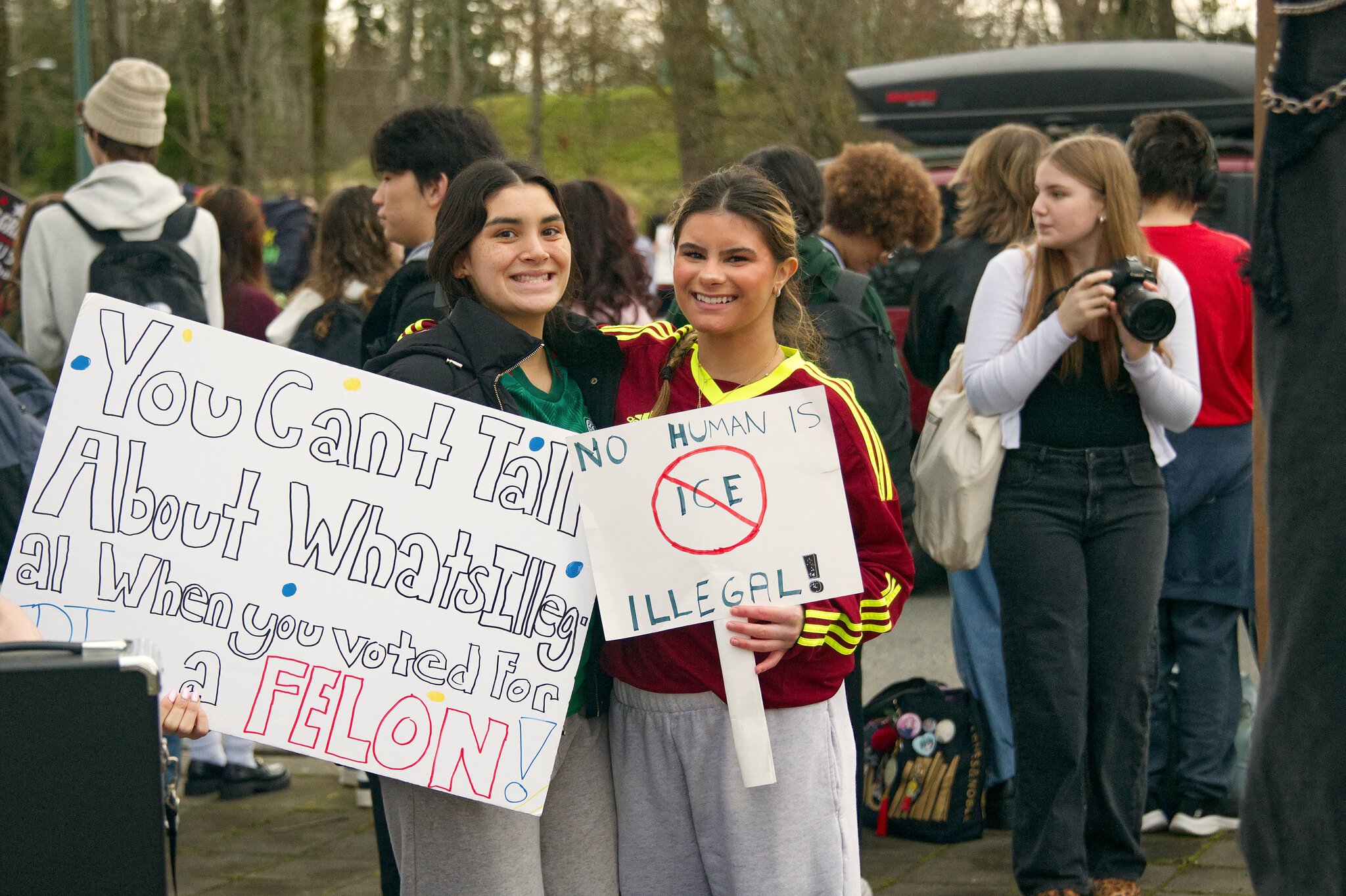 2026-02-02-Sammamish-ICE-Protest-0092.jpg
